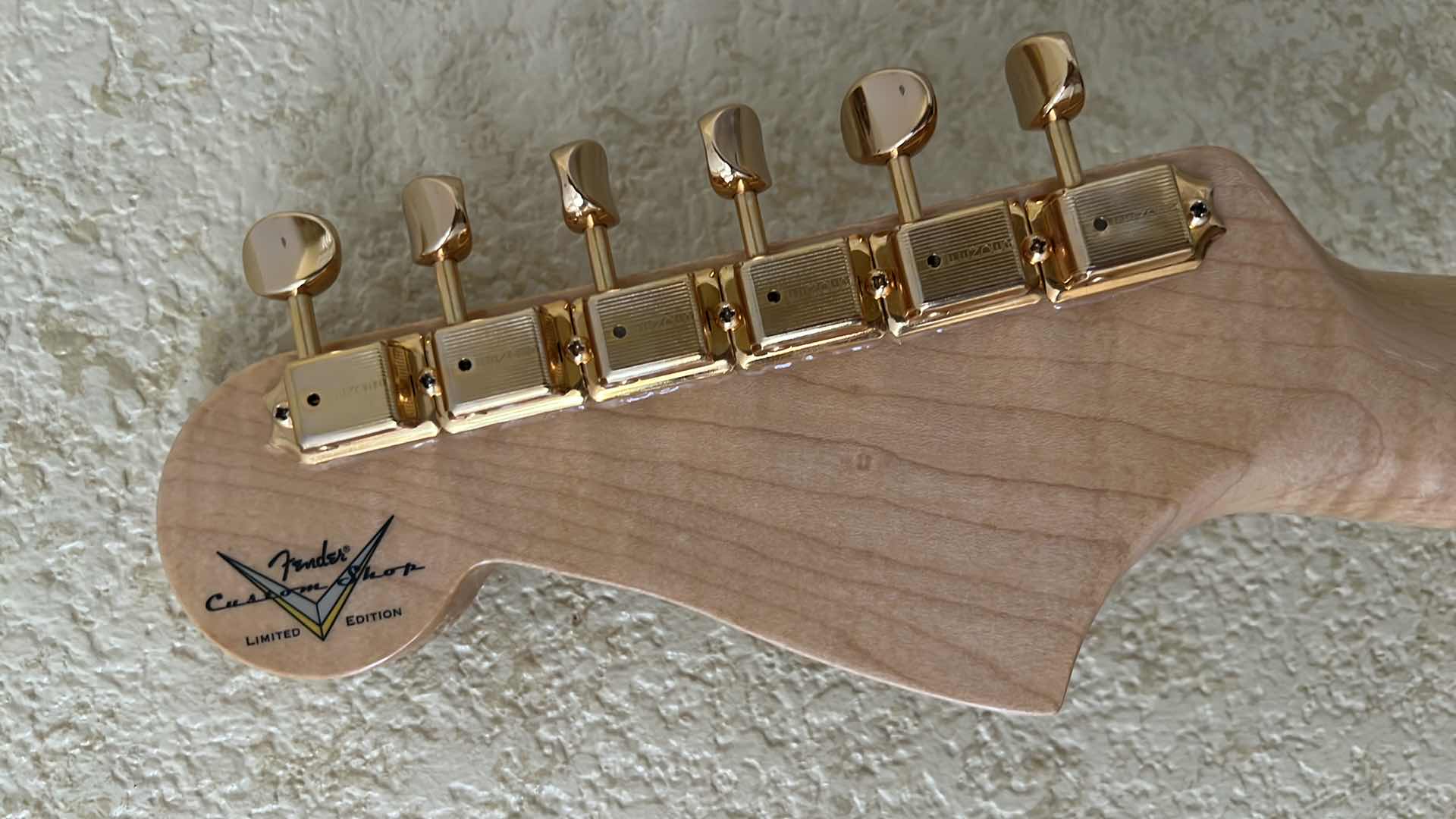 Photo 1 of FENDER CUSTOM SHOP JAZZMASTER ELECTRIC GUITAR