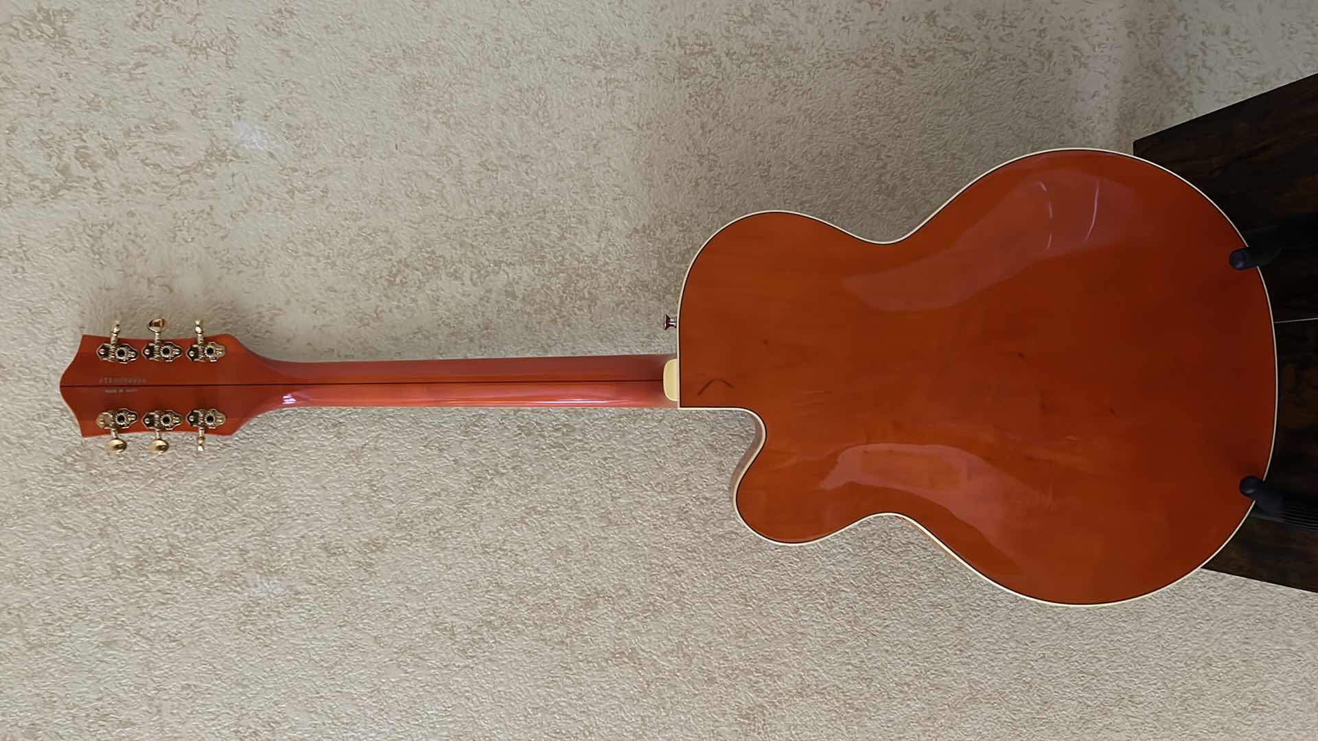 Photo 3 of GRETSCH  NASHVILLE BY BIGSBY “DUANE EDDY” SIGNED GUITAR W. COA & ACCESSORIES