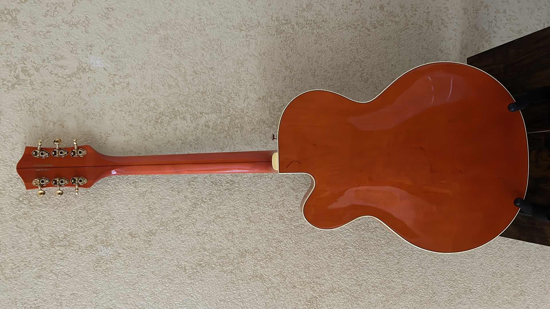 Photo 2 of GRETSCH  NASHVILLE BY BIGSBY “DUANE EDDY” SIGNED GUITAR W. COA & ACCESSORIES