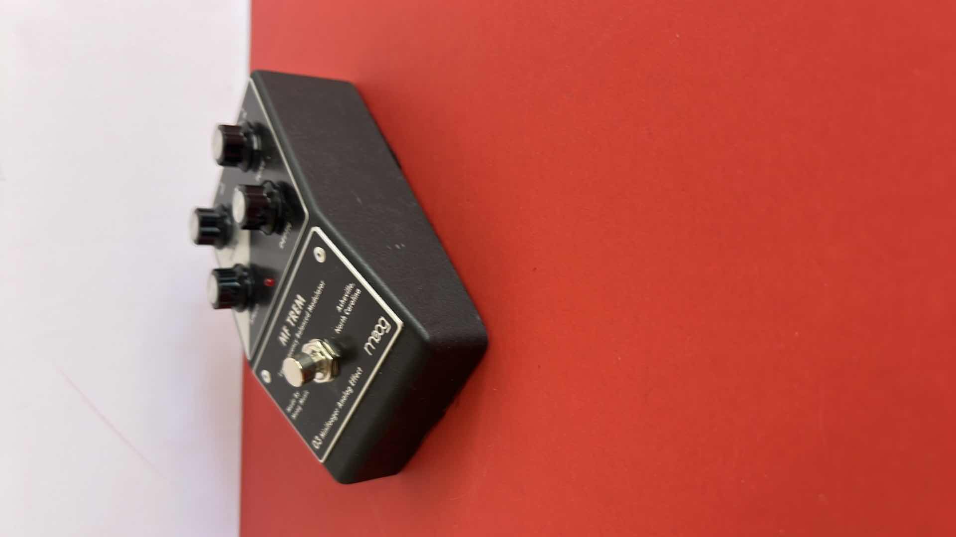 Photo 1 of MOOG MINIFOOGER MF TREM  (5 1/2”x 3 1/4” H 2”)