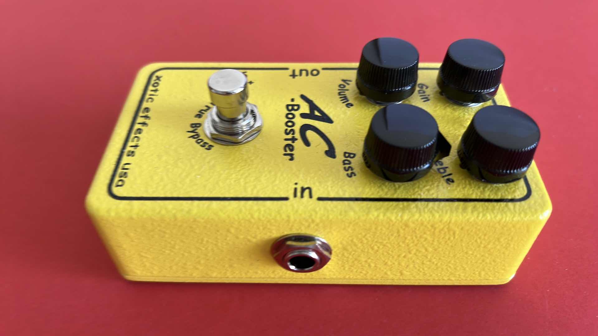 Photo 1 of XOTIC EFFECTS USA  AC BOOSTER STRAIN SYSTEM OVERDRIVE DISTORTION GUITAR PEDAL