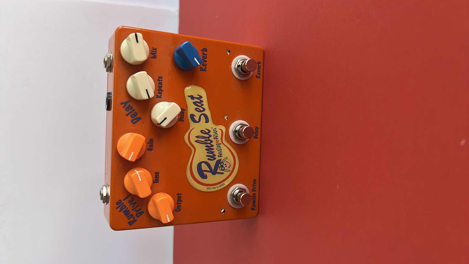 Photo 1 of ANALOG ALIEN RUMBLE SEAT OVERDRIVE/DELAY/REVERB PEDAL