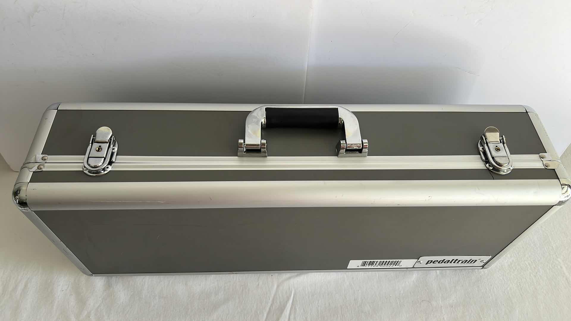 Photo 1 of SILVER METAL TOUR CASE W PETALTRAIN METRO 24 BLACK METAL VELCRO STAND (25”x 10” H 6.5”)