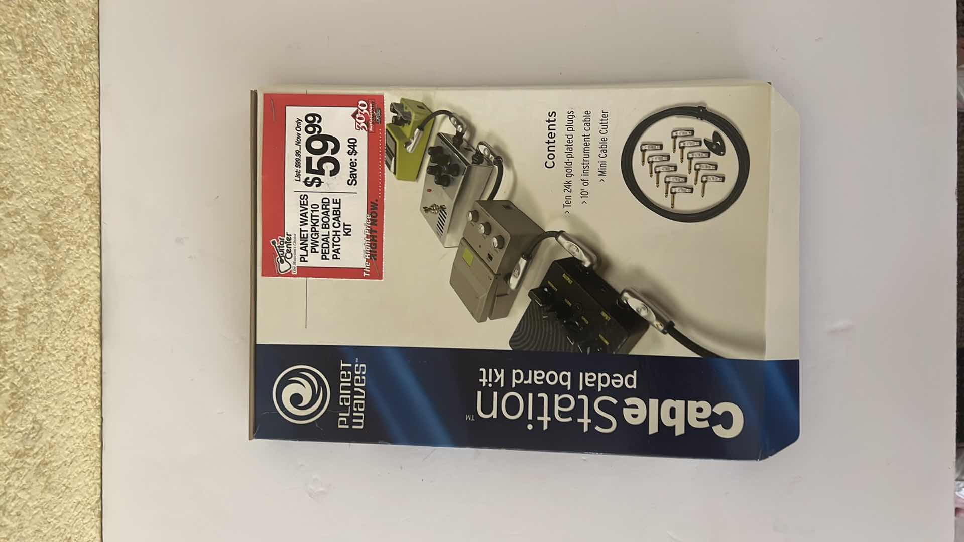 Photo 1 of PLANET WAVES CABLE STATION PEDAL BOARD KIT