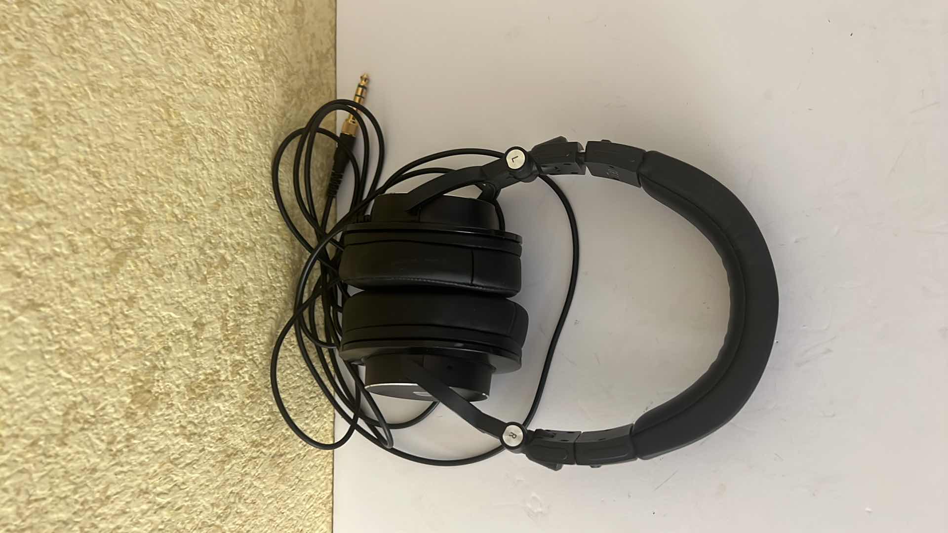 Photo 2 of PRESONUS HEADPHONES