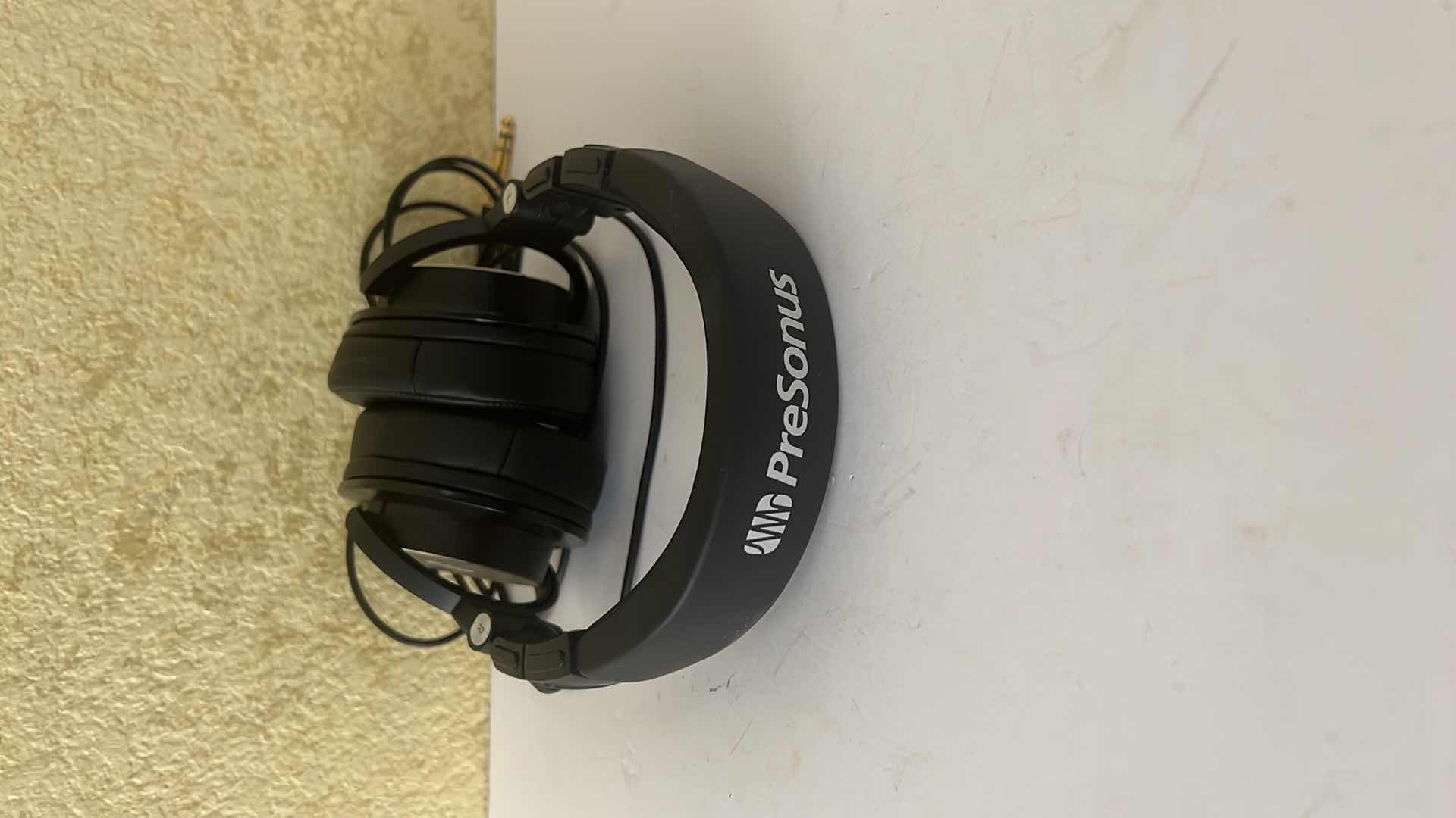 Photo 1 of PRESONUS HEADPHONES