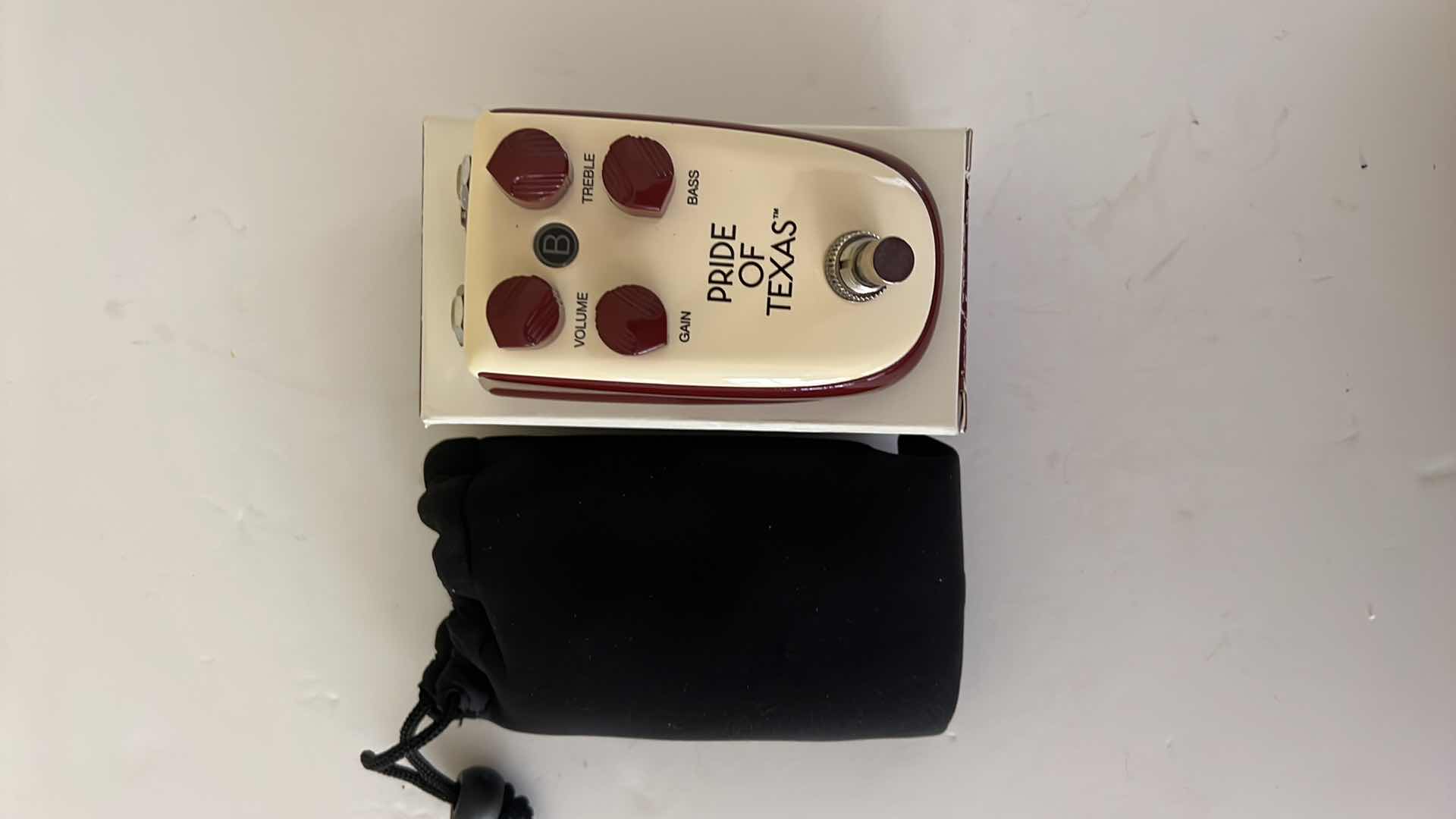 Photo 1 of NEW BILLIONAIRE BY DANELECTRO CASH COW