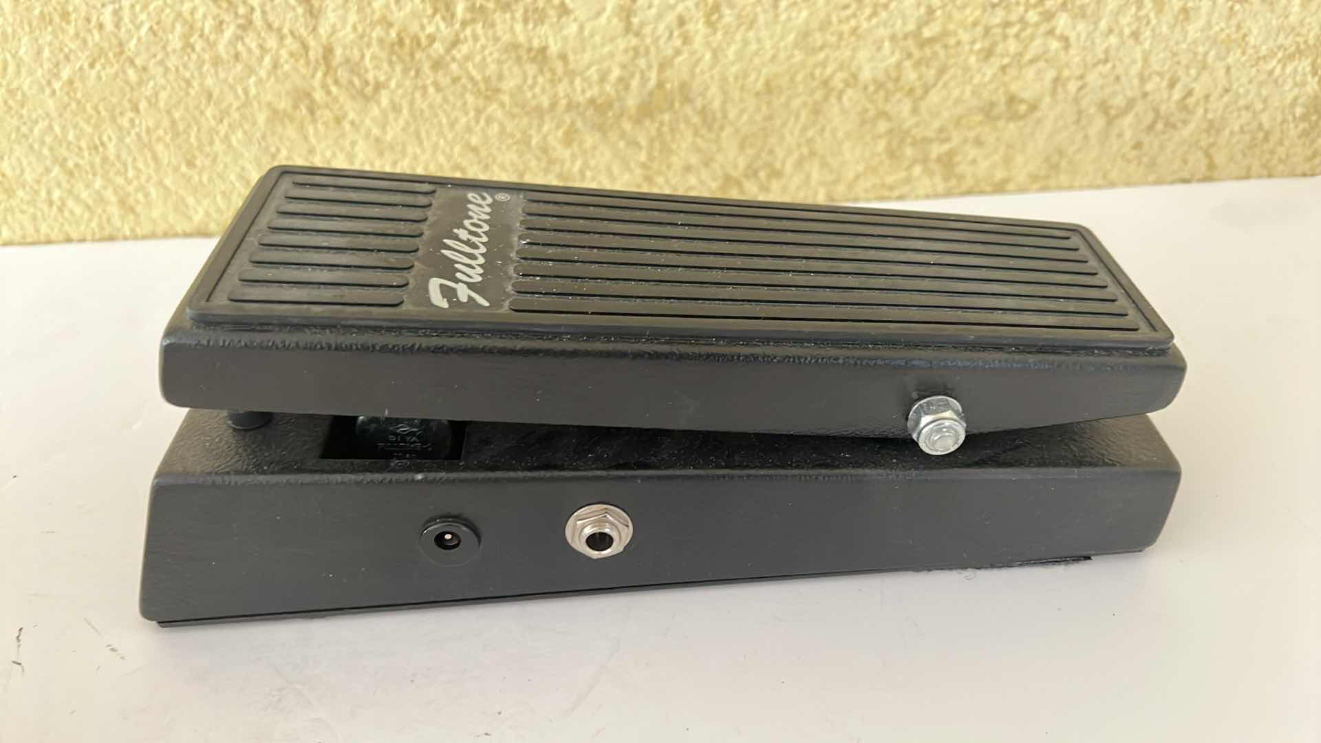 Photo 1 of NEW FULLTONE CLYDE DELUXE TRIPLE-VOICED WAH-WAH