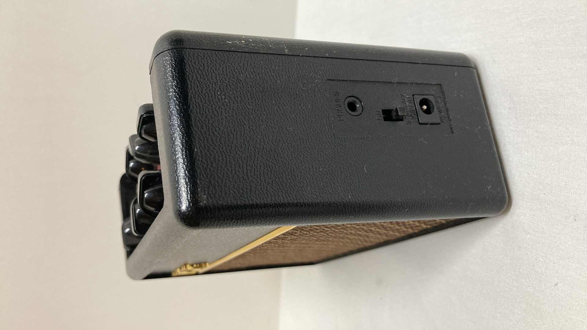 Photo 2 of VOX RHYTHM BASS COMBO AMPLIFIER MODEL AR1 RV