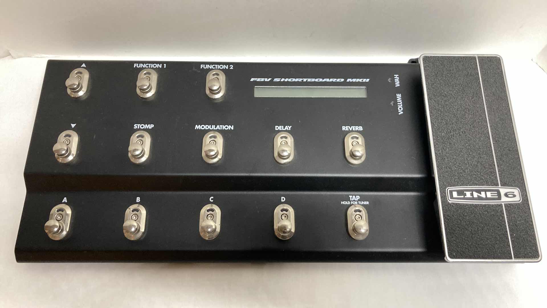 Photo 1 of LINE 6 FBV SHORTBOARD FOOT PEDAL CONTROLLER MODEL MKII