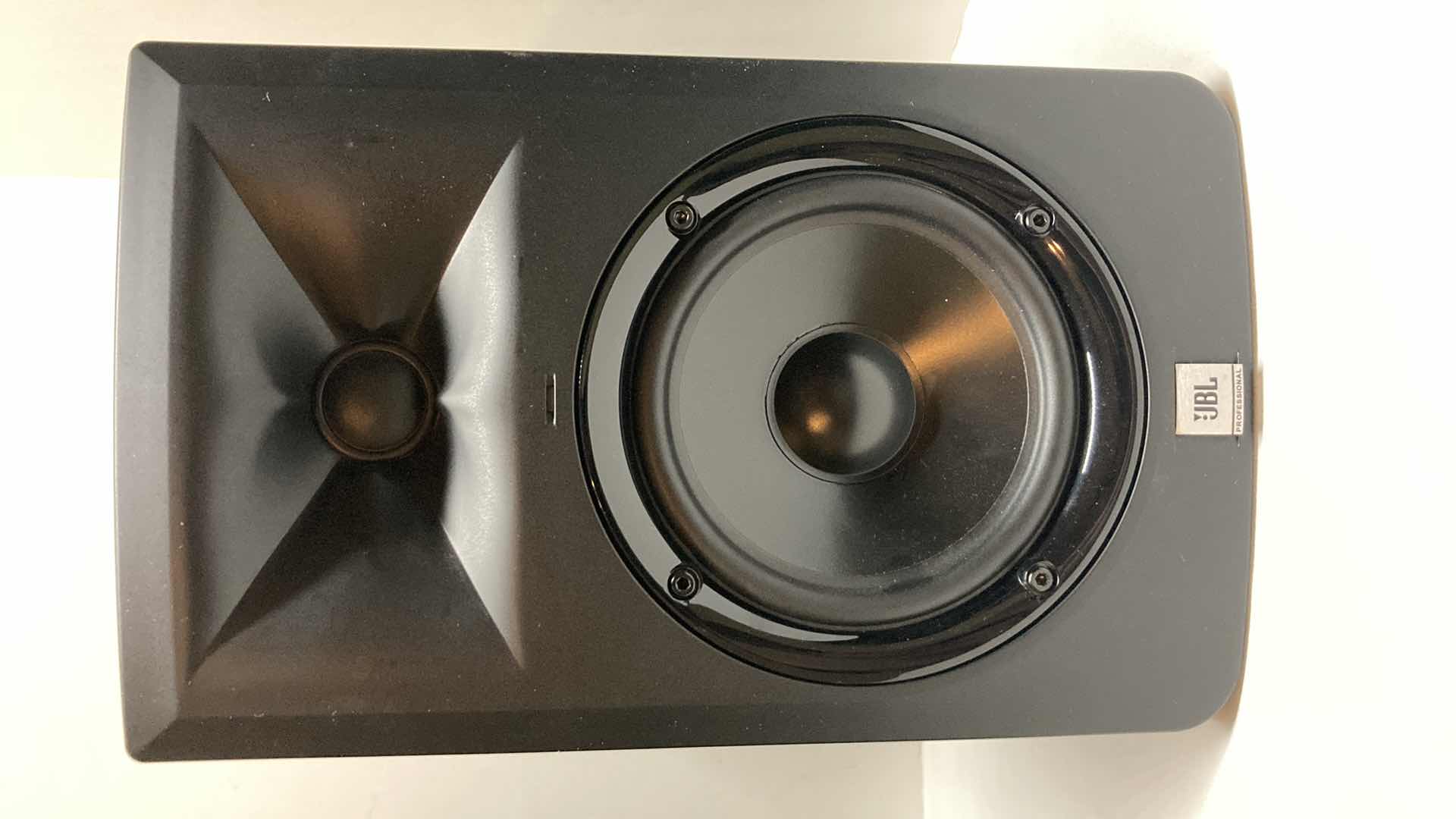 Photo 3 of JBL LINEAR SPATIAL REFERENCE BI-AMPLIFIED STUDIO MONITORS MODEL LSR305