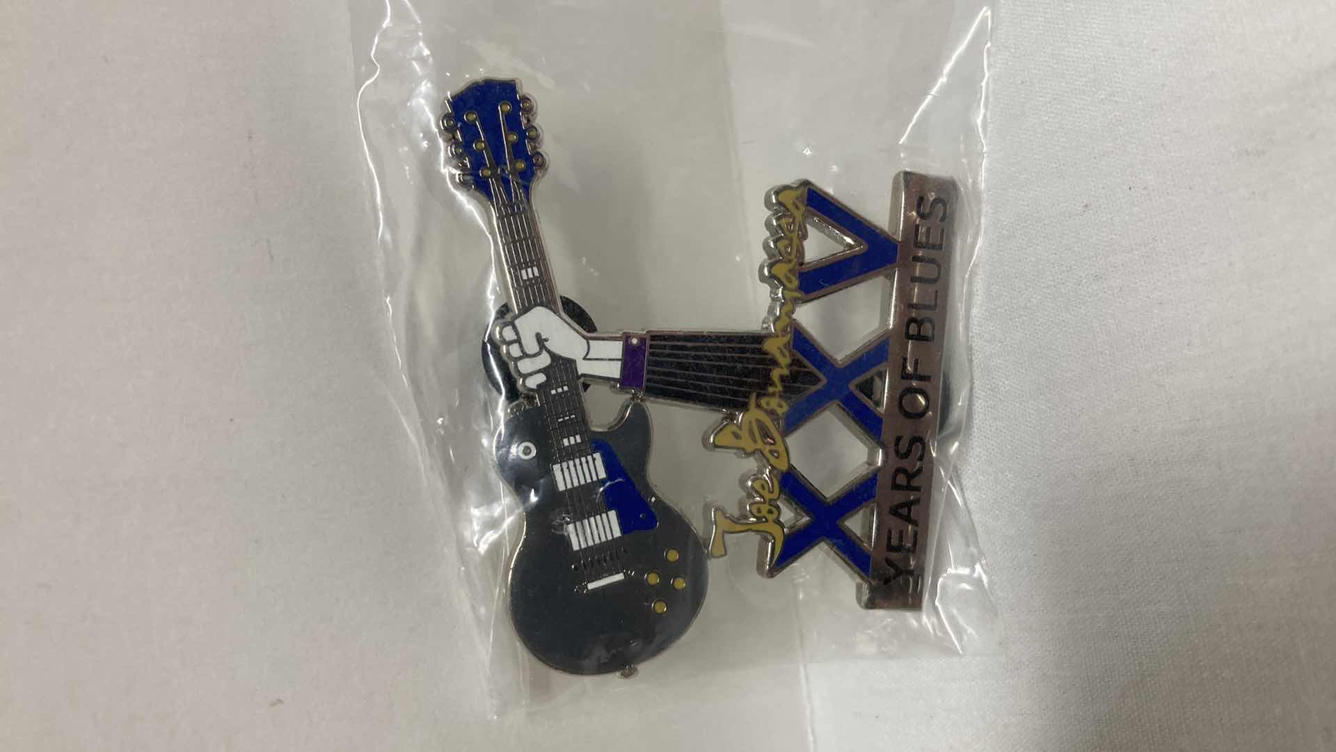 Photo 1 of NEW JOE BONAMASSA METAL PINS (5)