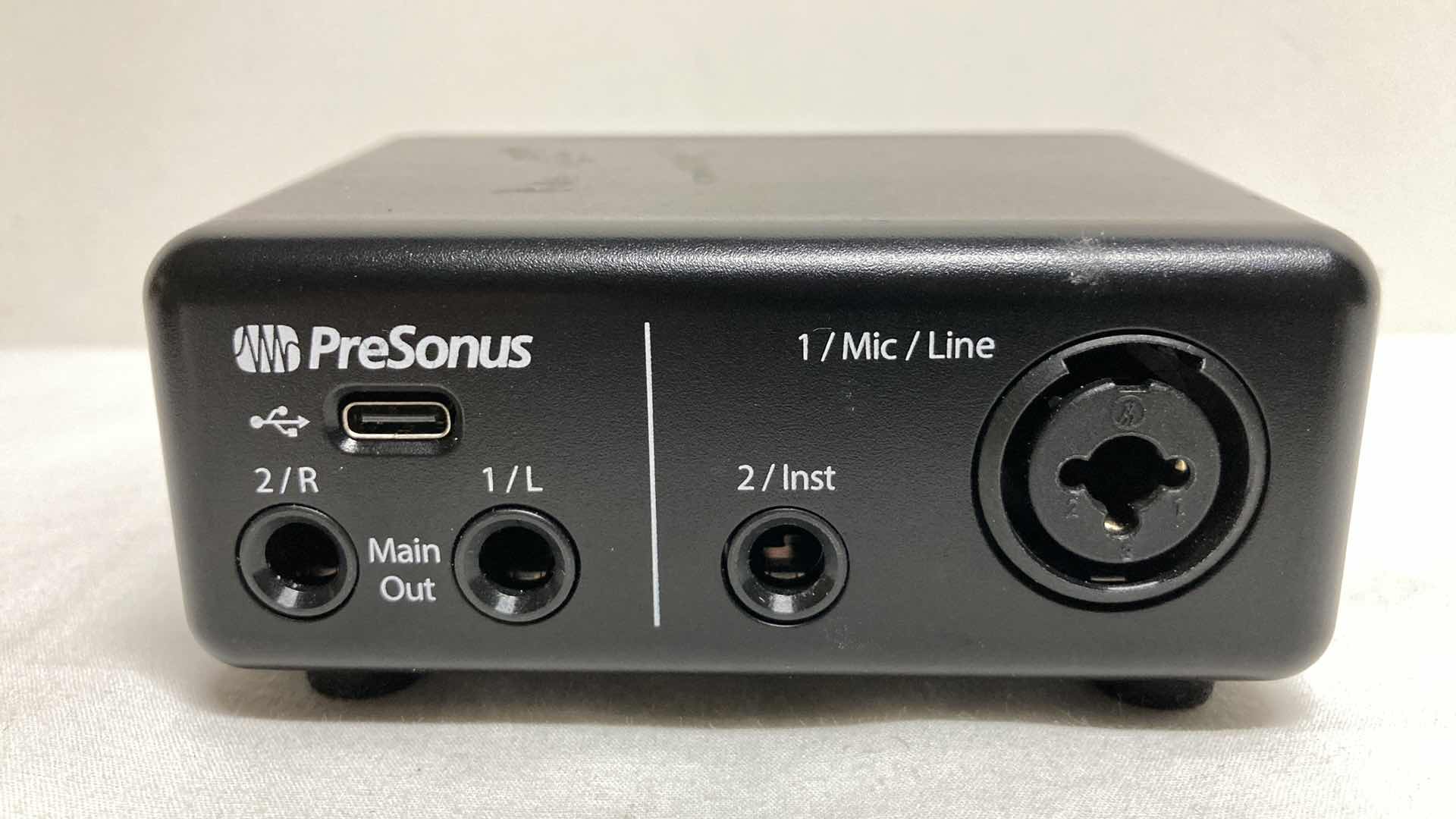 Photo 4 of PRESONUS AUDIOBOX GO ULTRA COMPACT MOBILE AUDIO INTERFACE