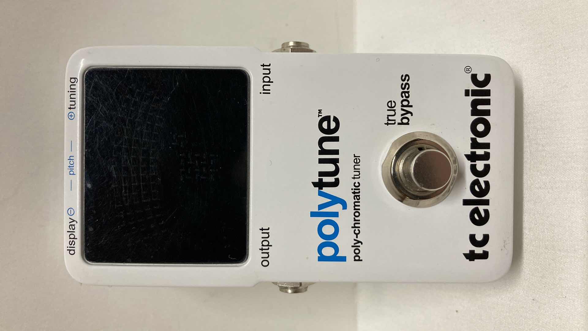 Photo 1 of TC ELECTRONIC POLY TUNE 2 CHROMATIC TUNER TRUE BYPASS