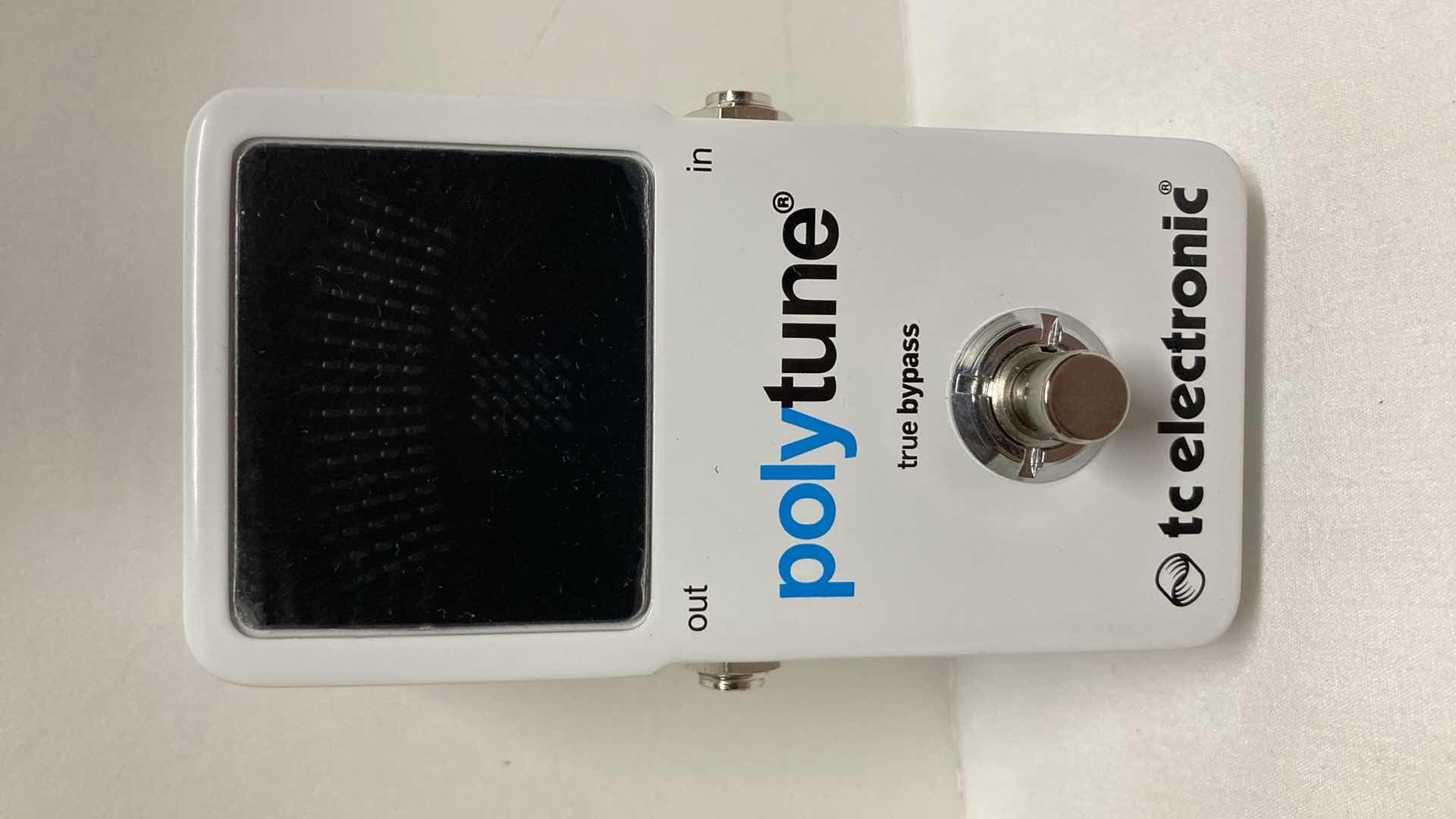 Photo 1 of TC ELECTRONIC POLY TUNE 2 CHROMATIC TUNER TRUE BYPASS