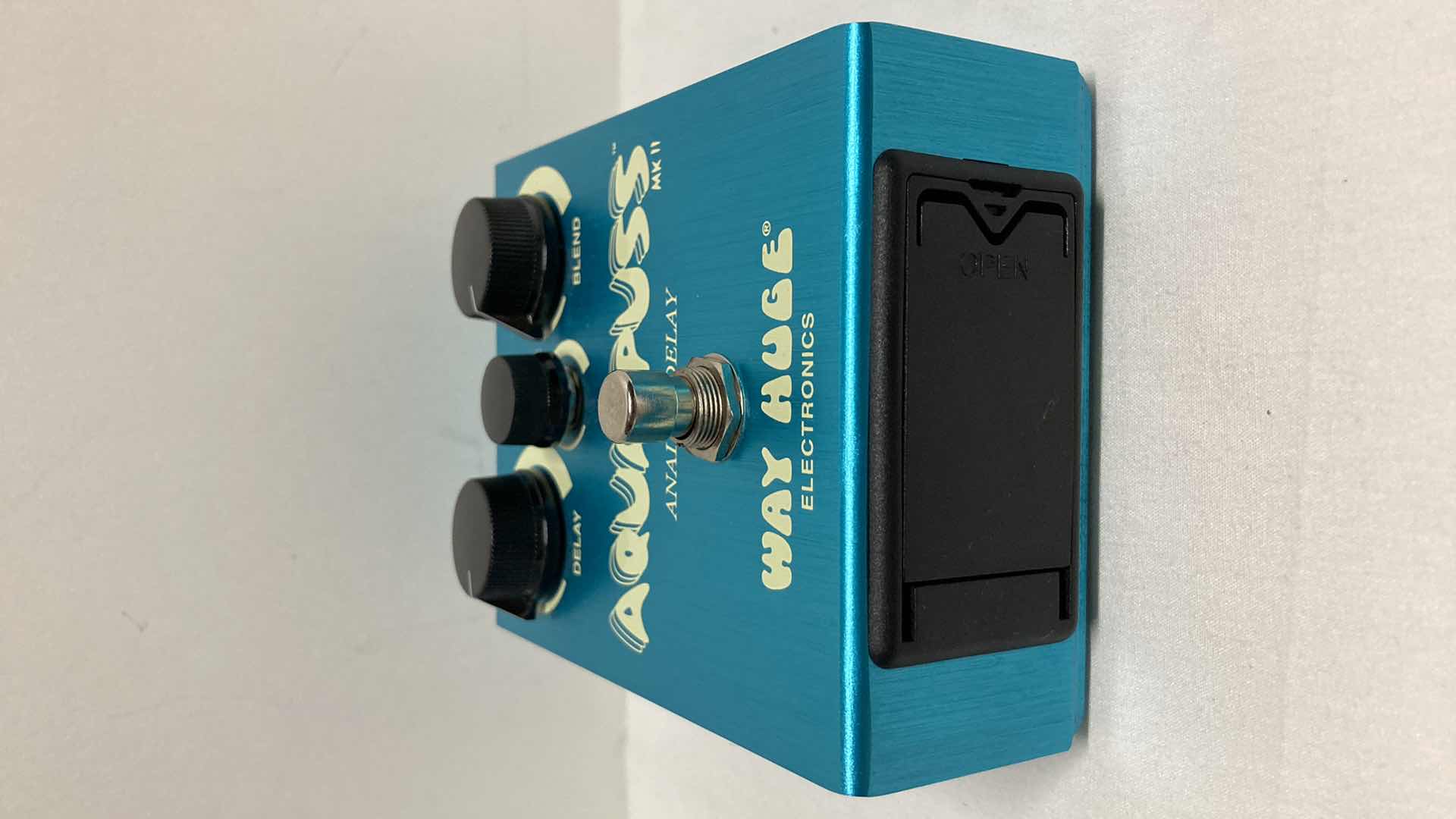 Photo 1 of WAY HUGE ELECTRONICS AQUA PUSS MK11 ANALOG DELAY