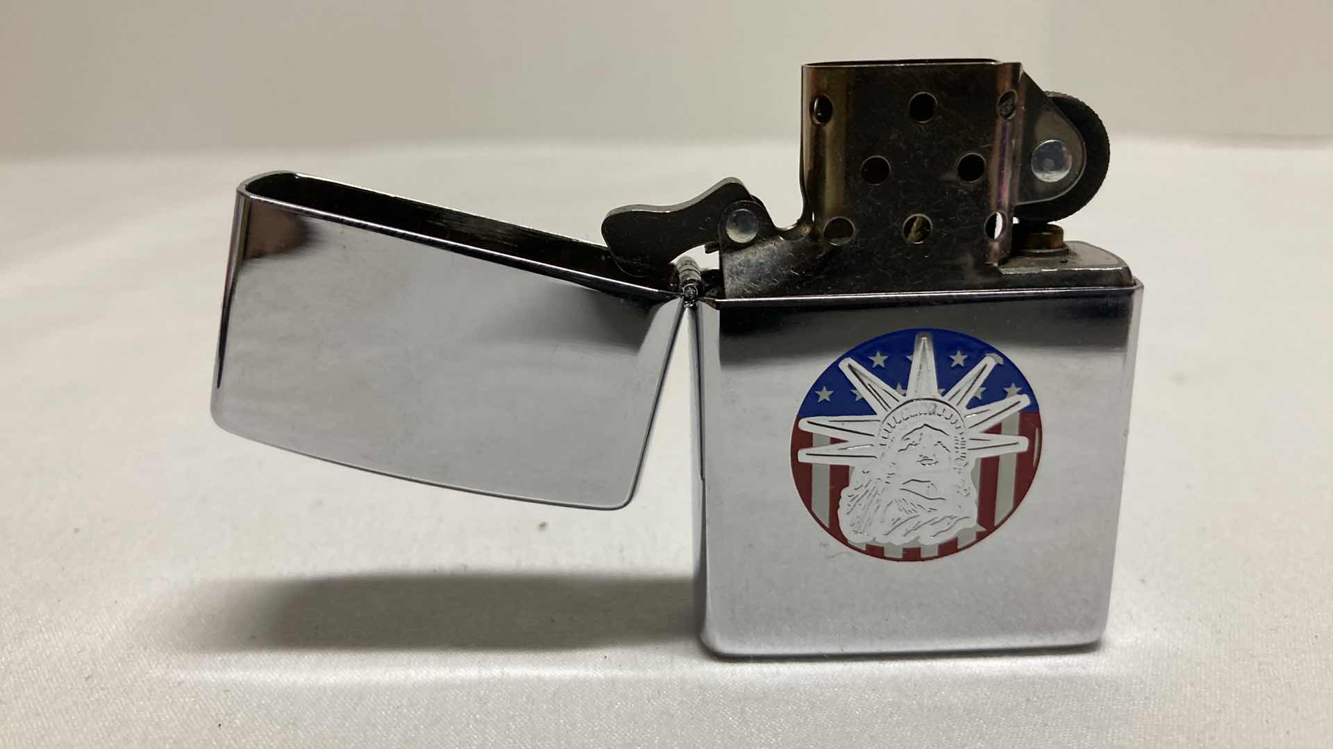 Photo 1 of ZIPPO LIBERTY LIGHTER W CASE