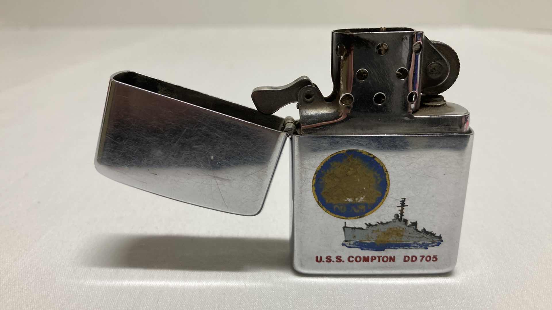 Photo 1 of ZIPPO USS COMPTON DD 705 LIGHTER