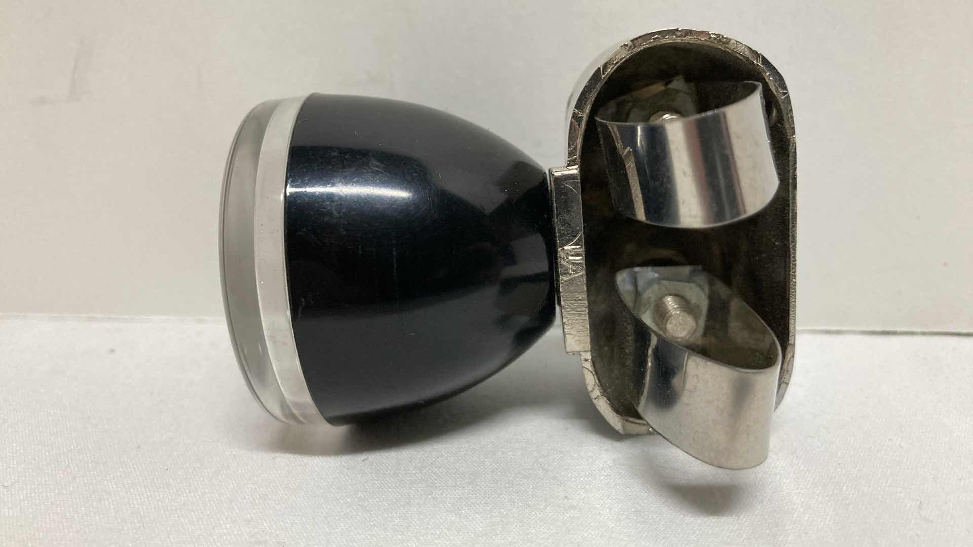 Photo 5 of VINTAGE LUCKY STRIKE STEERING WHEEL KNOB