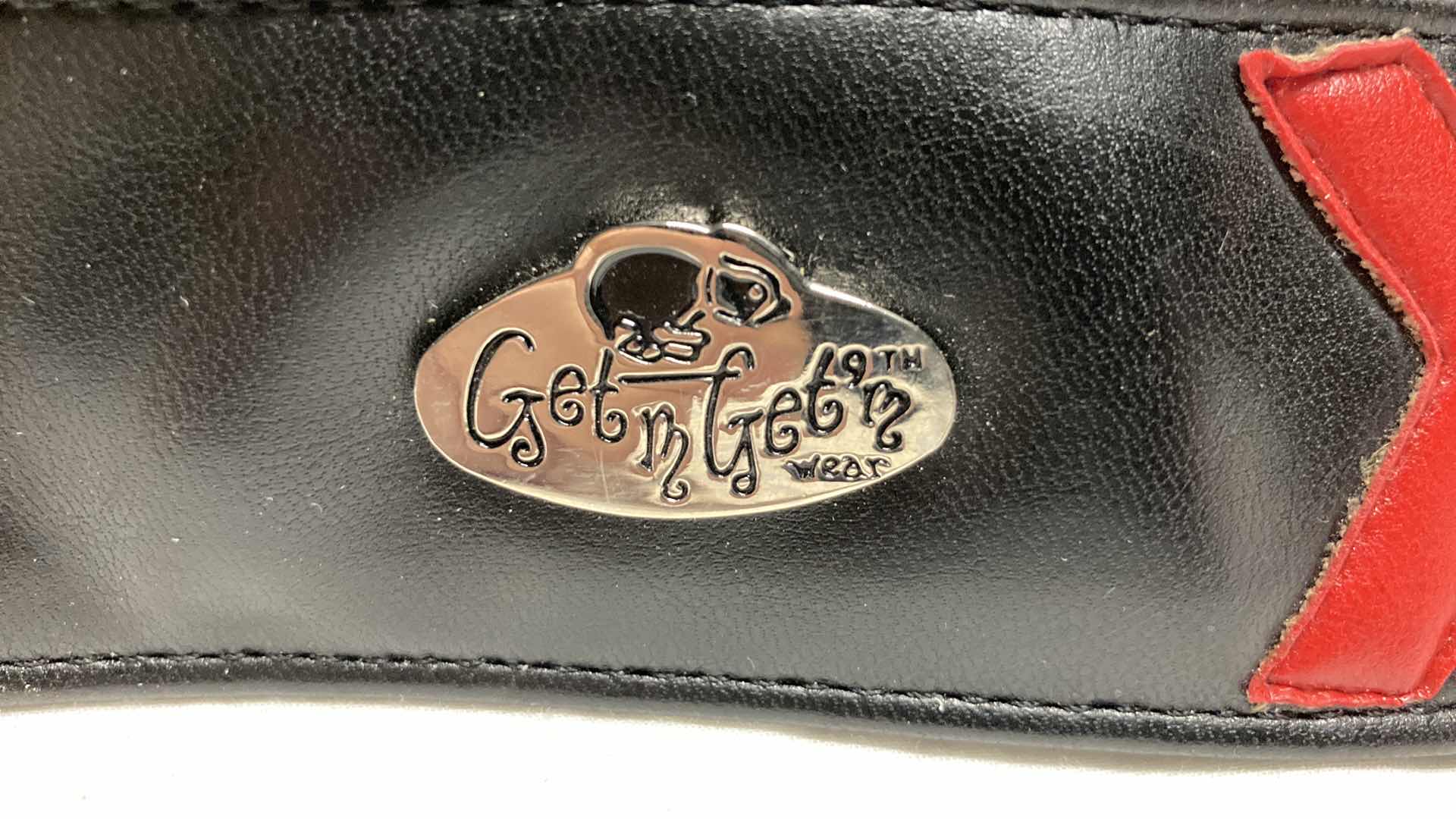 Photo 1 of GET’M GET’M LEATHER GUITAR STRAP