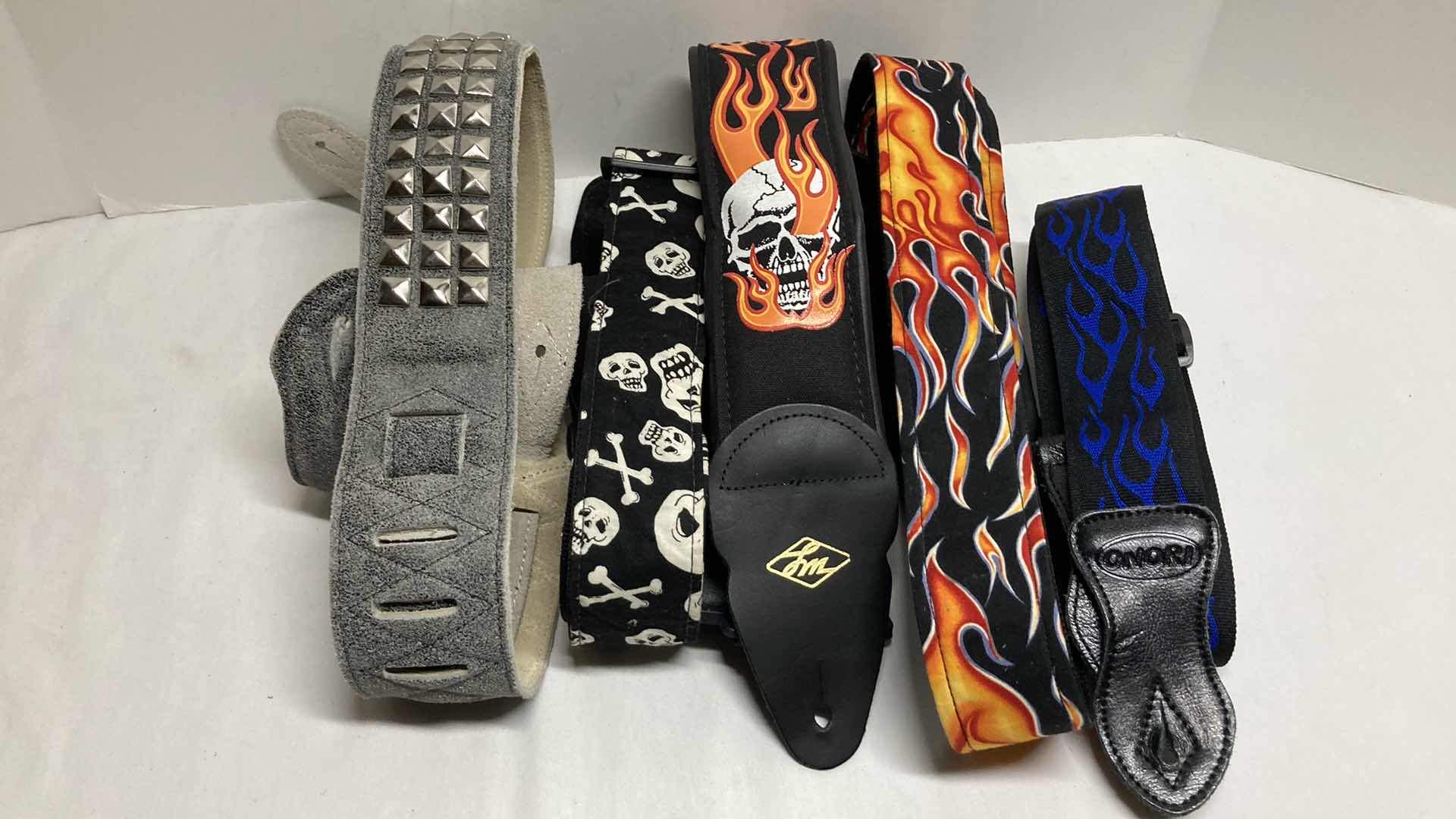 Photo 1 of GUITAR STRAPS (5)