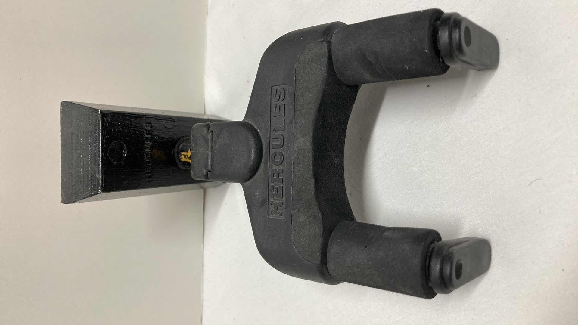 Photo 1 of HERCULES AUTO GRIP SYSTEM WALL MOUNTED GUITAR HANGER MODEL GSP38WB (3)