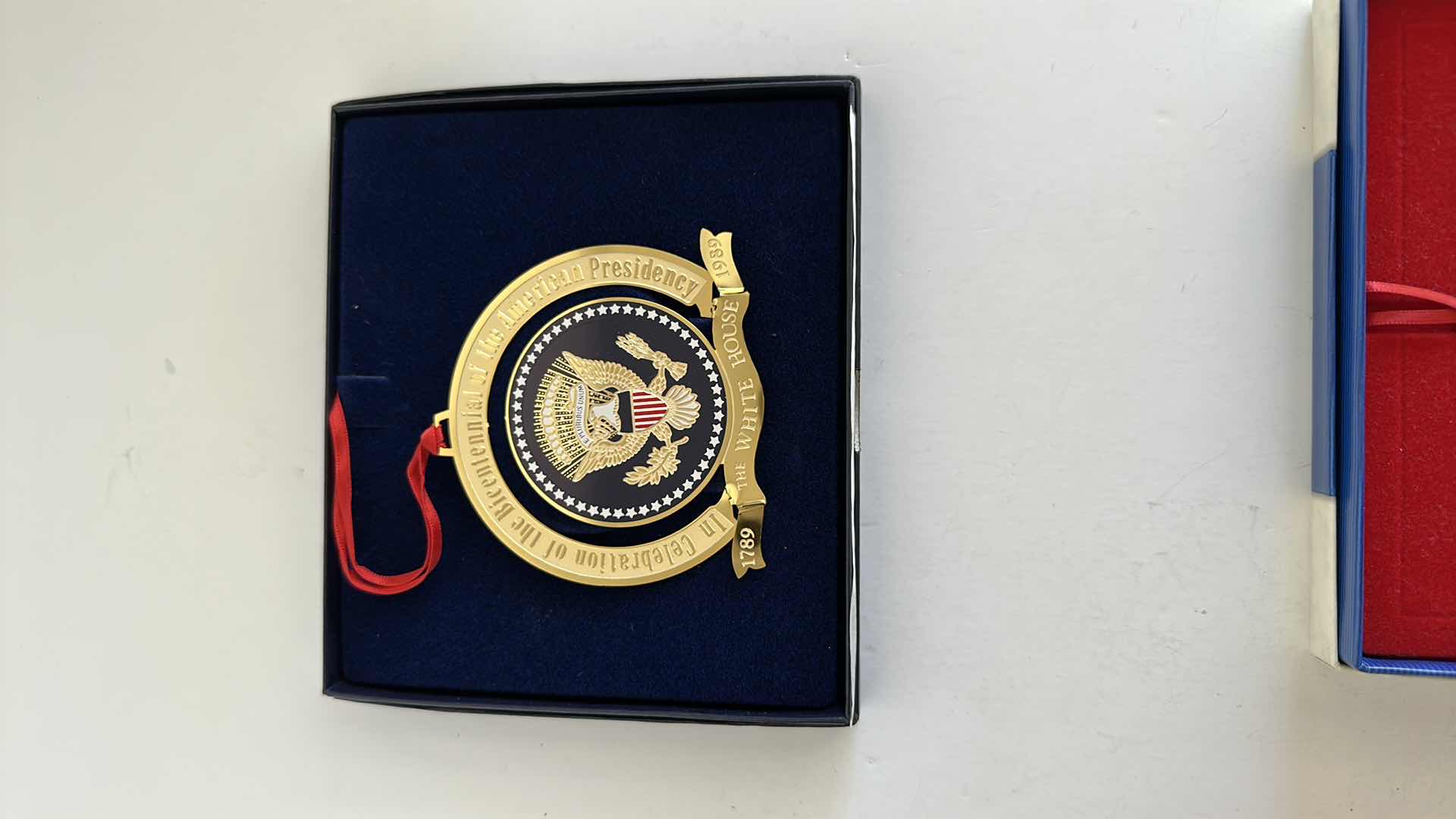 Photo 3 of WHITE HOUSE COMMEMORATIVES