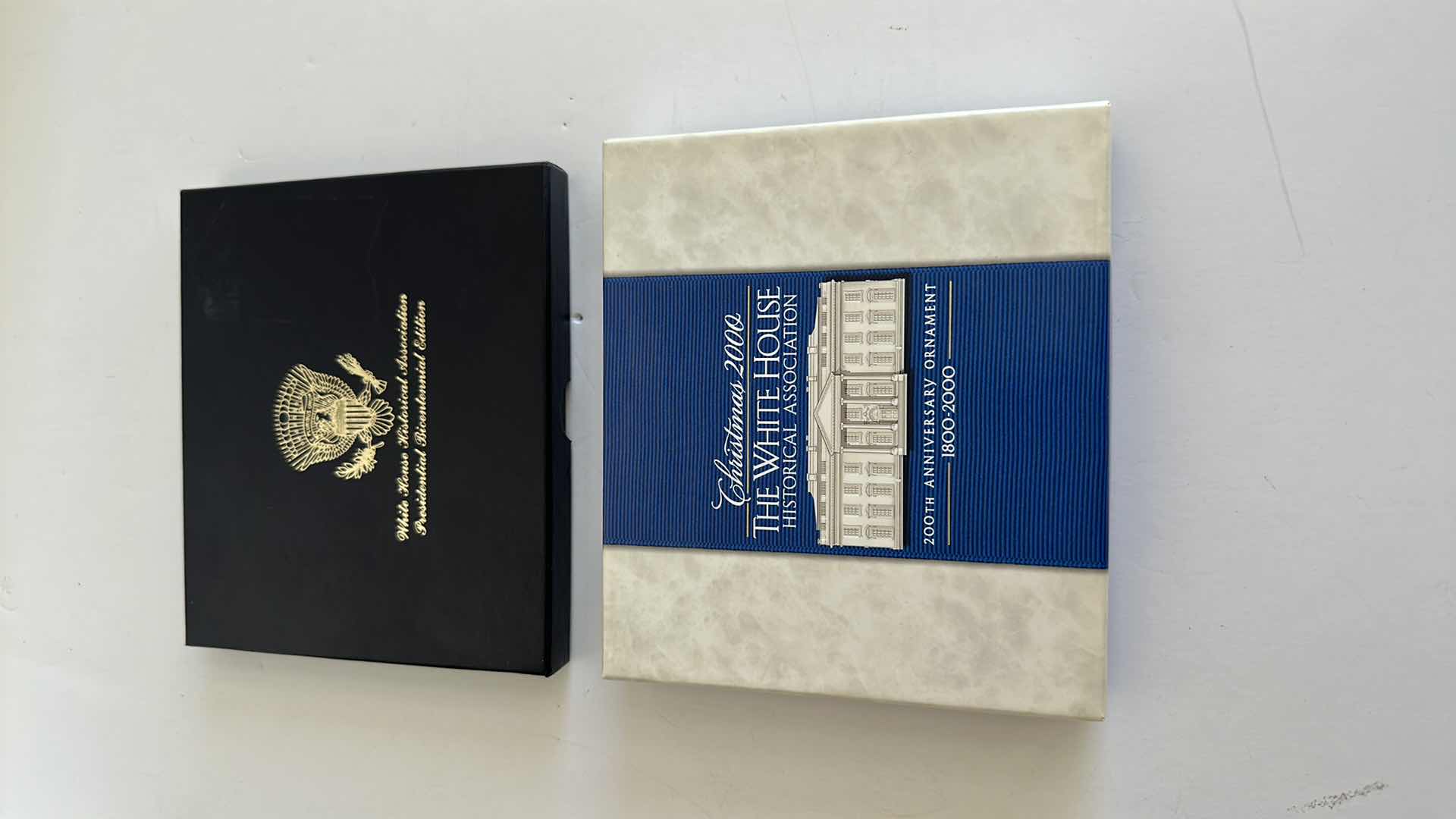 Photo 1 of WHITE HOUSE COMMEMORATIVES