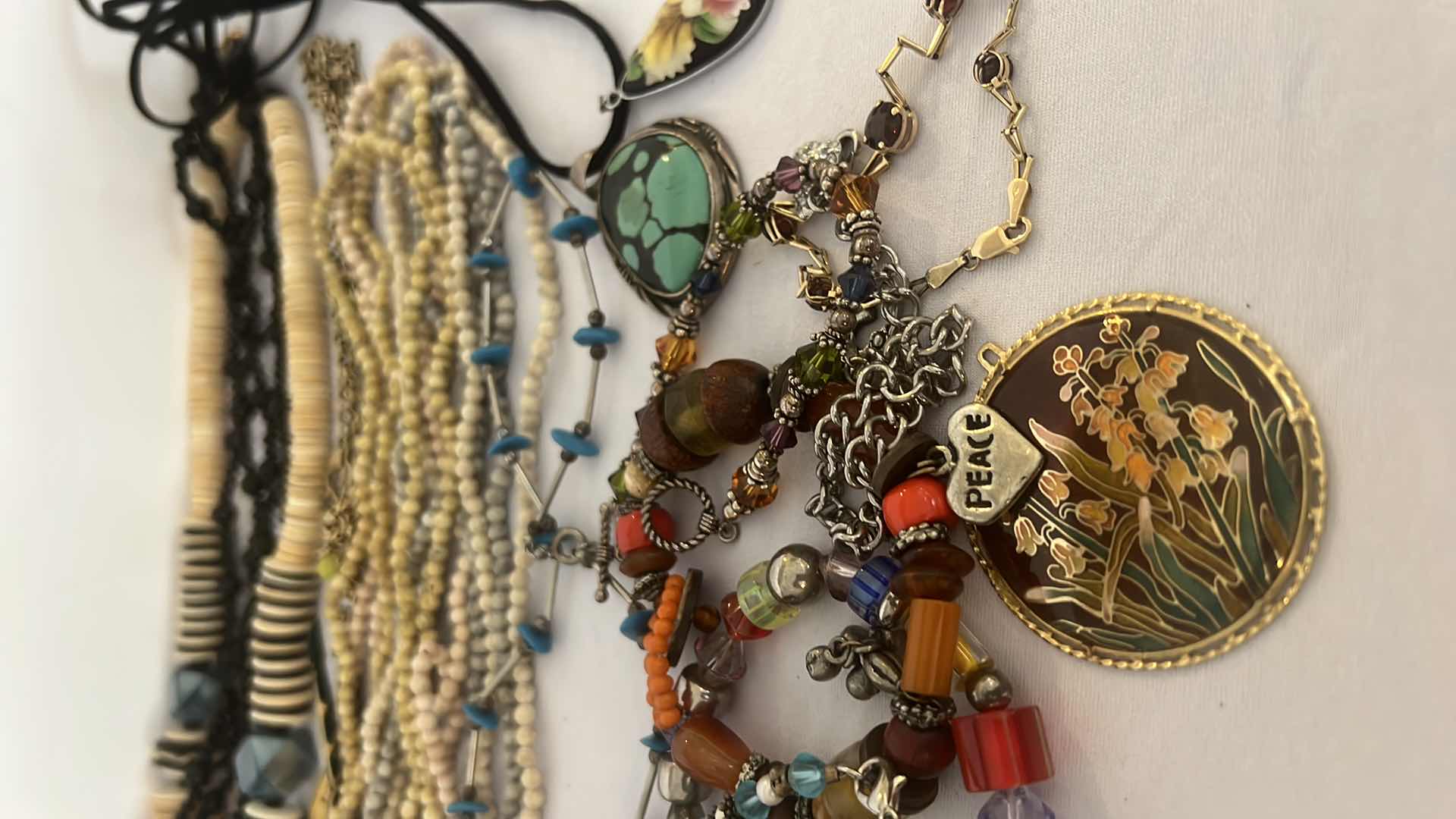 Photo 1 of COSTUME JEWELRY (NECKLACES, BRACELETS & PENDANTS)