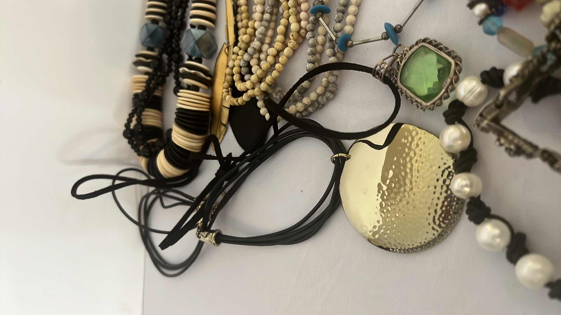 Photo 1 of COSTUME JEWELRY (NECKLACES, BRACELETS & PENDANTS)