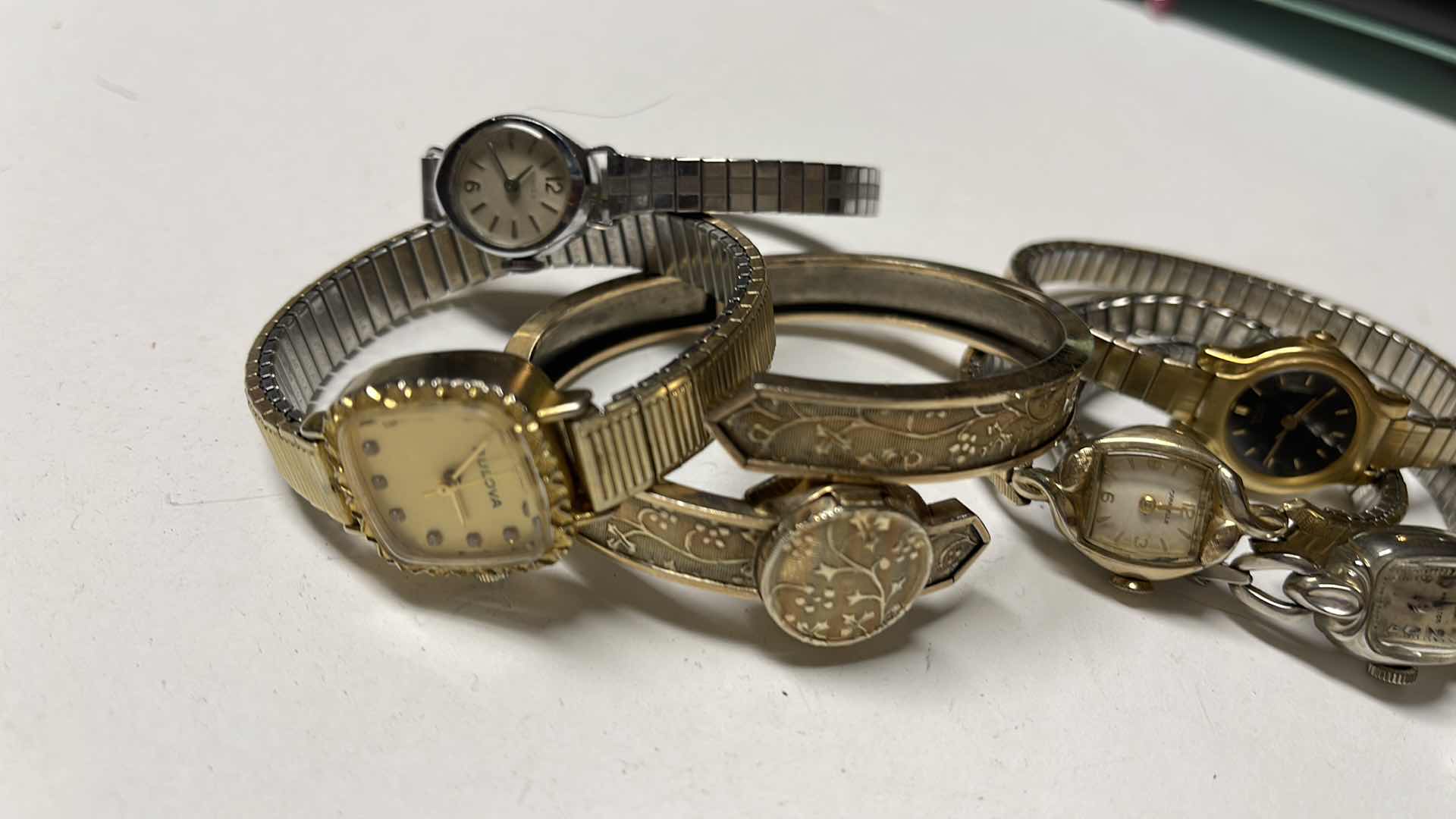 Photo 1 of CROTON, SEIKO, TIMEX, BULOVA, CARAVELLE,