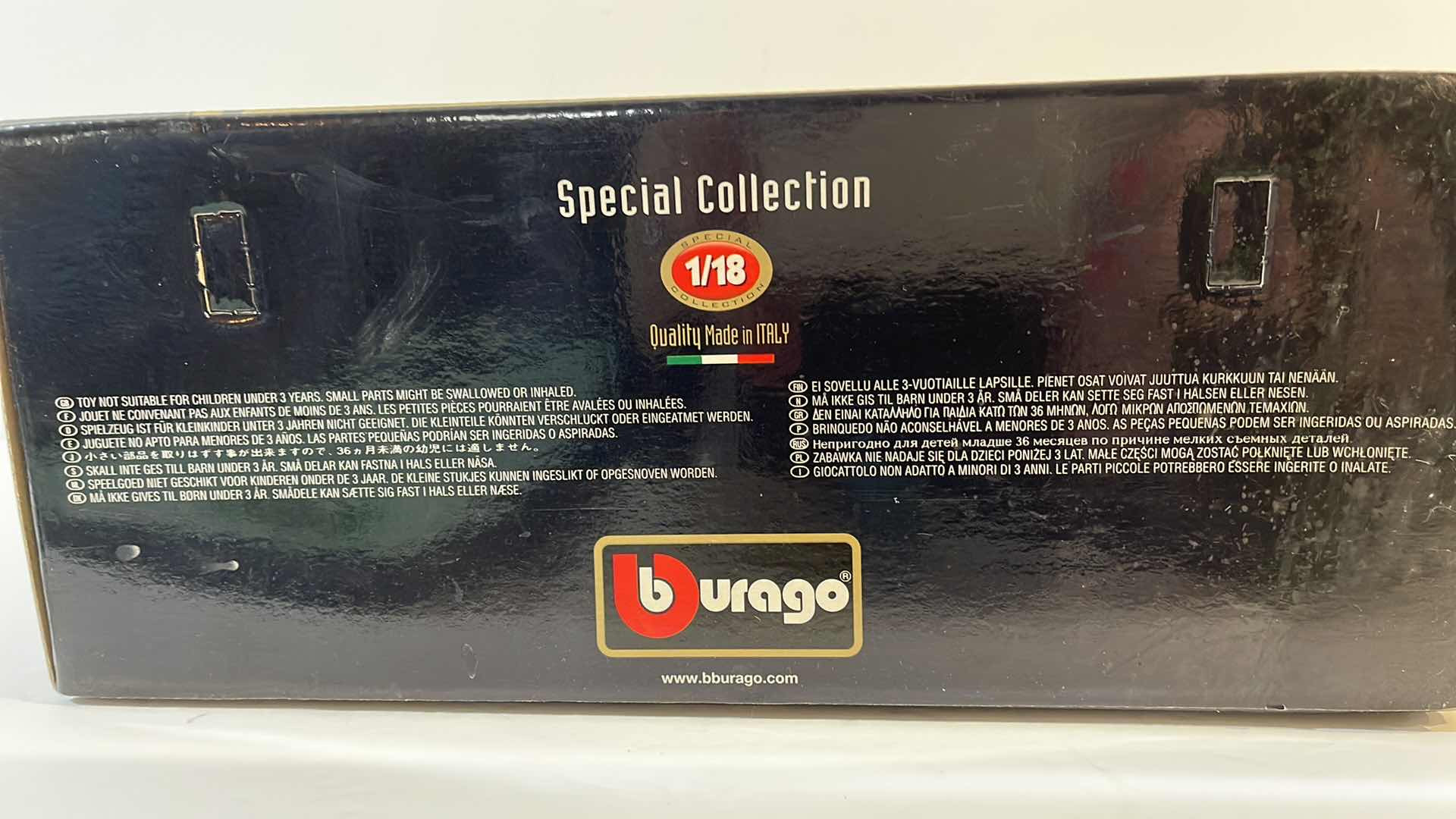 Photo 1 of NIB BBURAGO 1931 MERCEDES-BENZ SSKL 1:18 SCALE DIE CAST CAR
