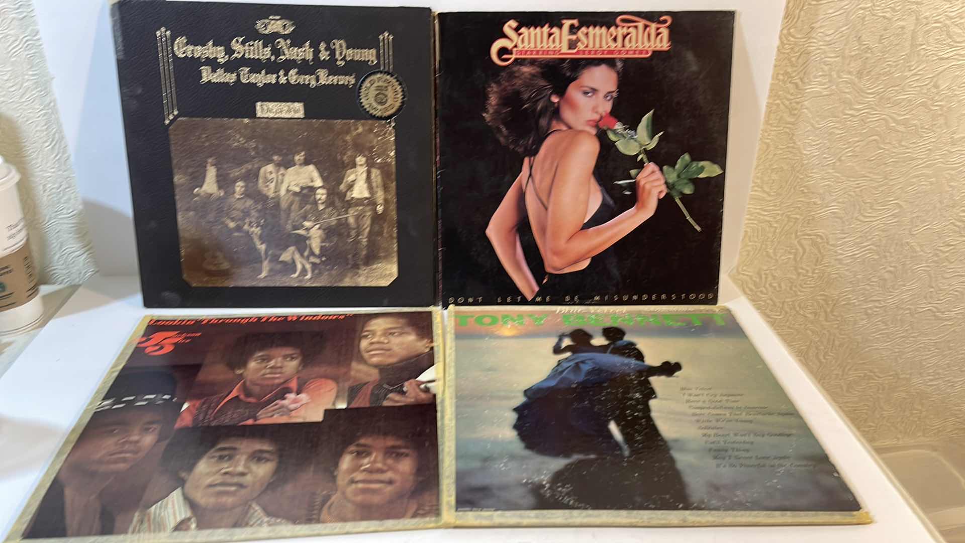Photo 1 of VINTAGE RECORDS- CROSBY STILLS & NASH , JACKSON 5, TONY BENNETT, SANTA ESMERALDA