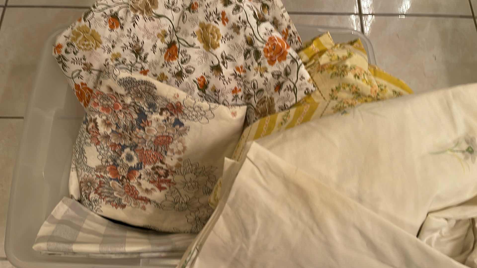 Photo 1 of VINTAGE LINENS AND BEDDING
