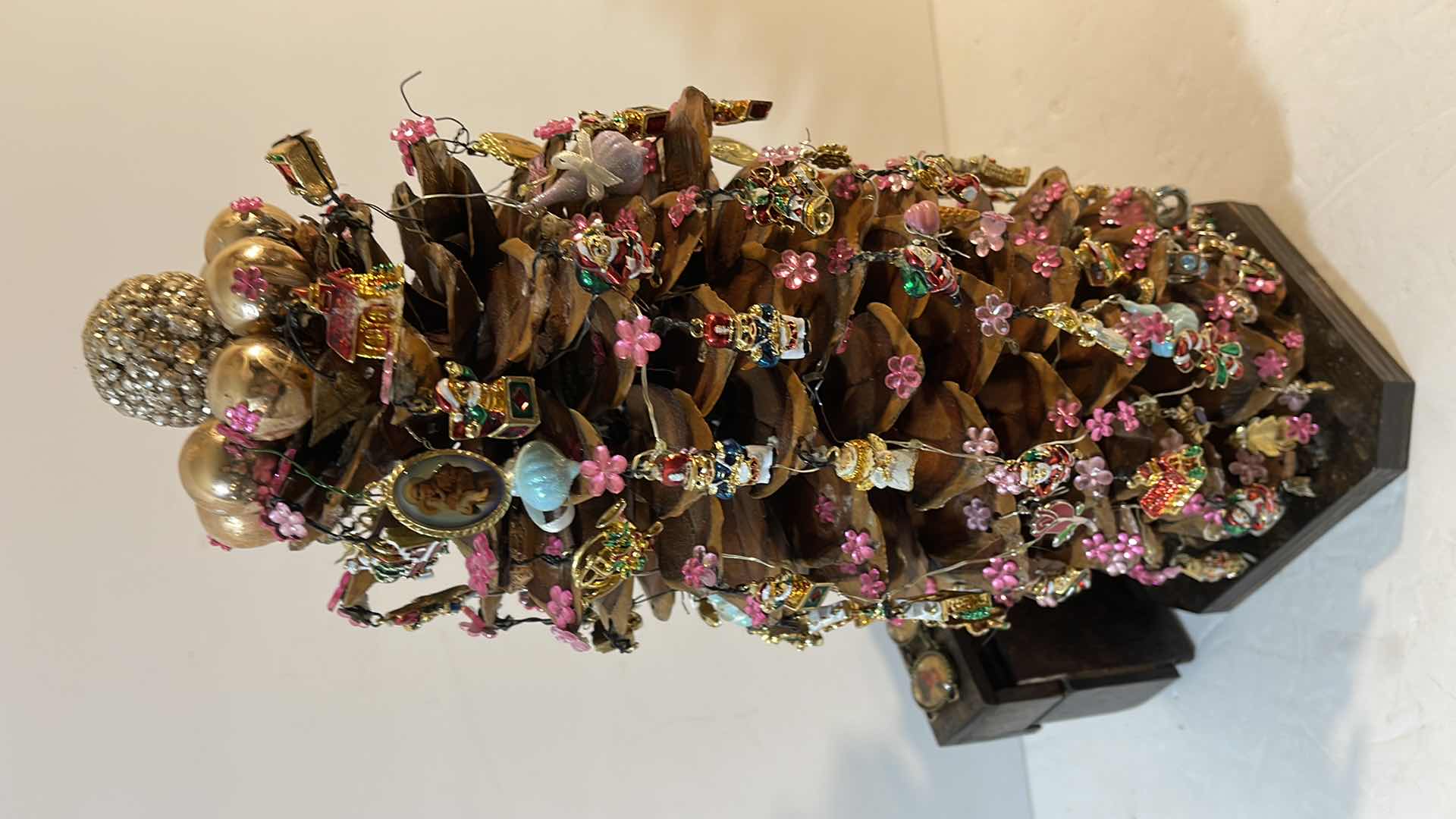 Photo 1 of SUGAR PINE CREEK HANDCRAFTED BY ROBERTA DARREN