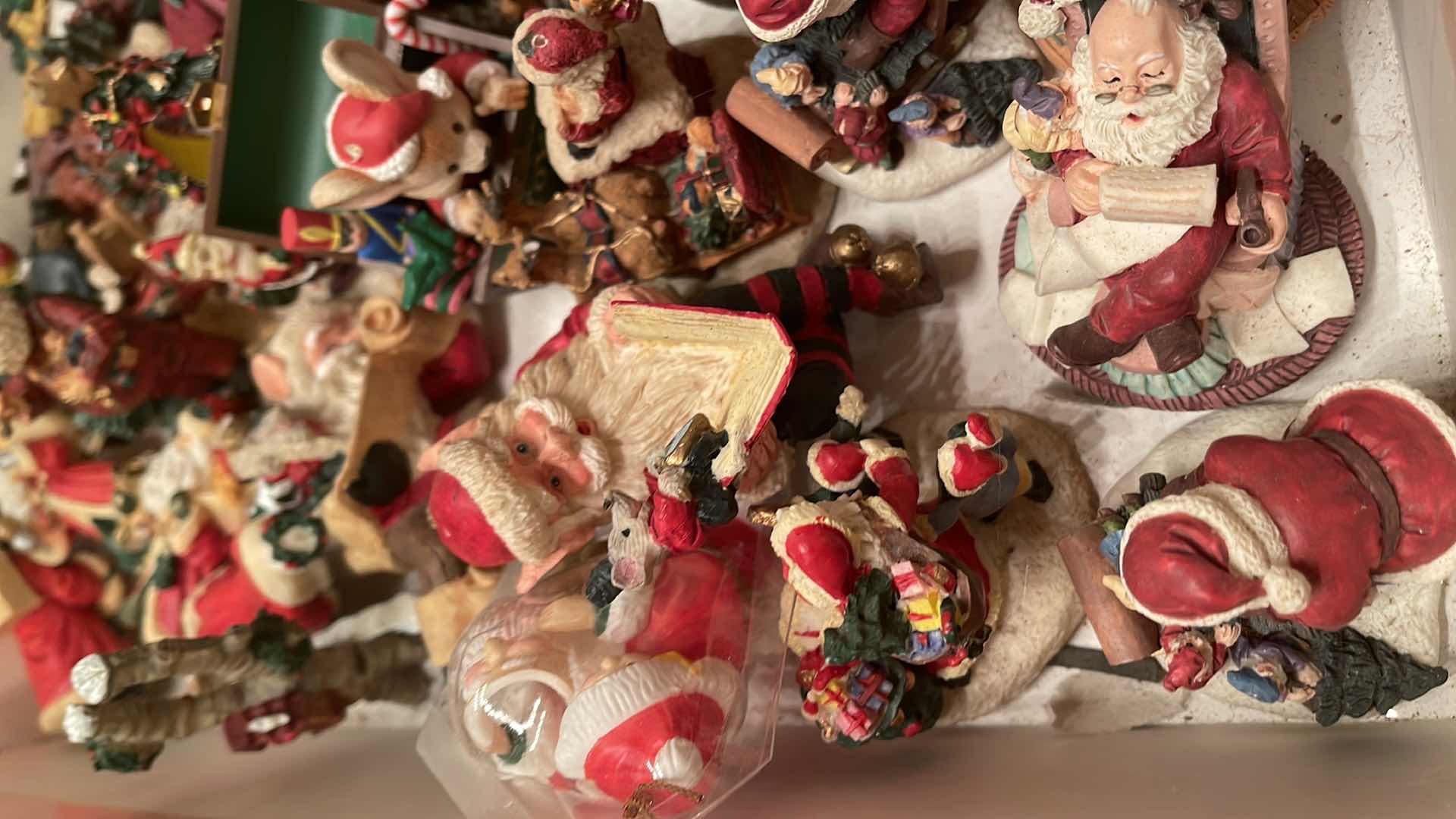 Photo 1 of ENTIRE BOX OF SANTAS SOME VINTAGE