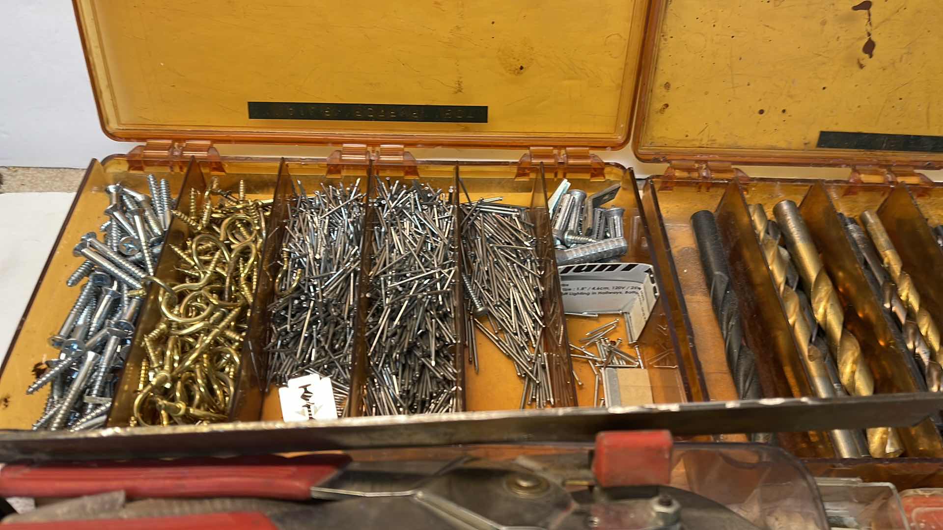 Photo 1 of ASSORTMENT OF SCREWS & BITS