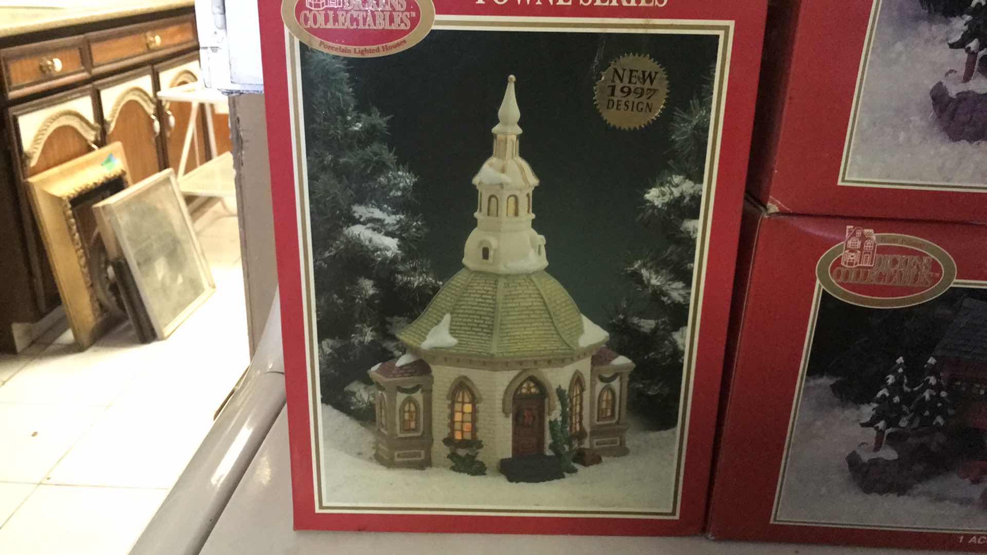 Photo 1 of DICKENS COLLECTABLES PORCELAIN CHRISTMAS VILLAGE ACCESSORIES