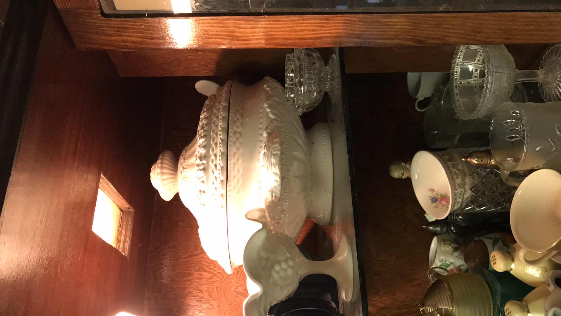 Photo 1 of CONTENTS OF CABINET