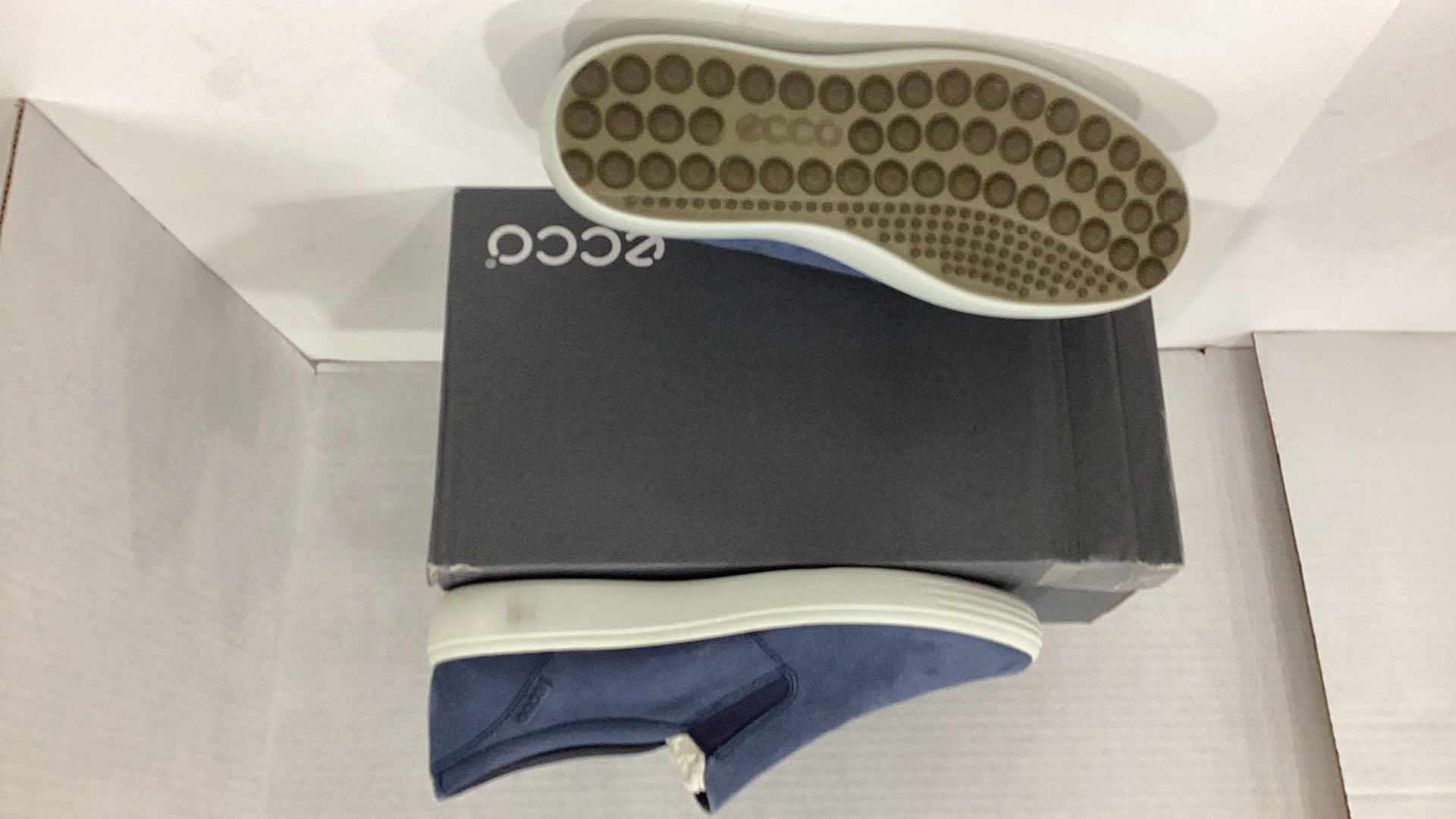 Photo 1 of ECCO MENS BLUE SUEDE SHOES SIZE 11.5