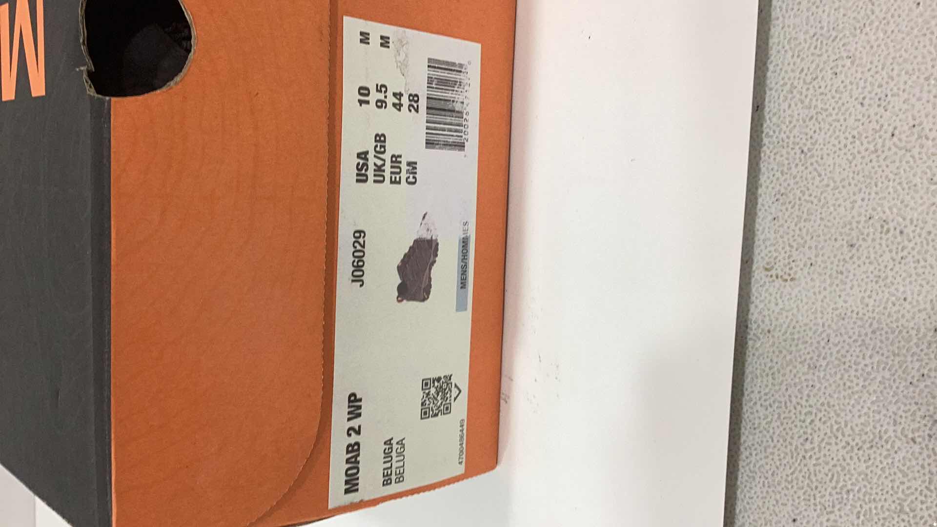 Photo 1 of MERRELL MENS TRAIL SHOE SIZE 10