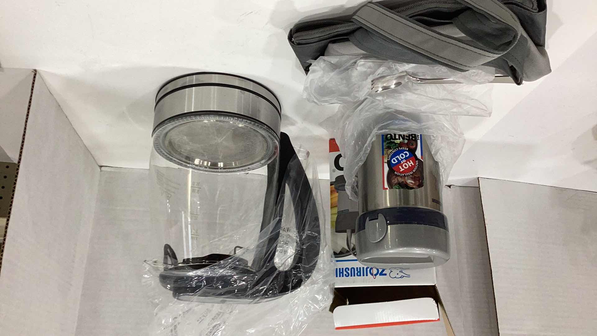 Photo 1 of HAMILTON BEACH GLASS KETTLE AND ZOJIRUSHI STAINLESS LUNCH JAR