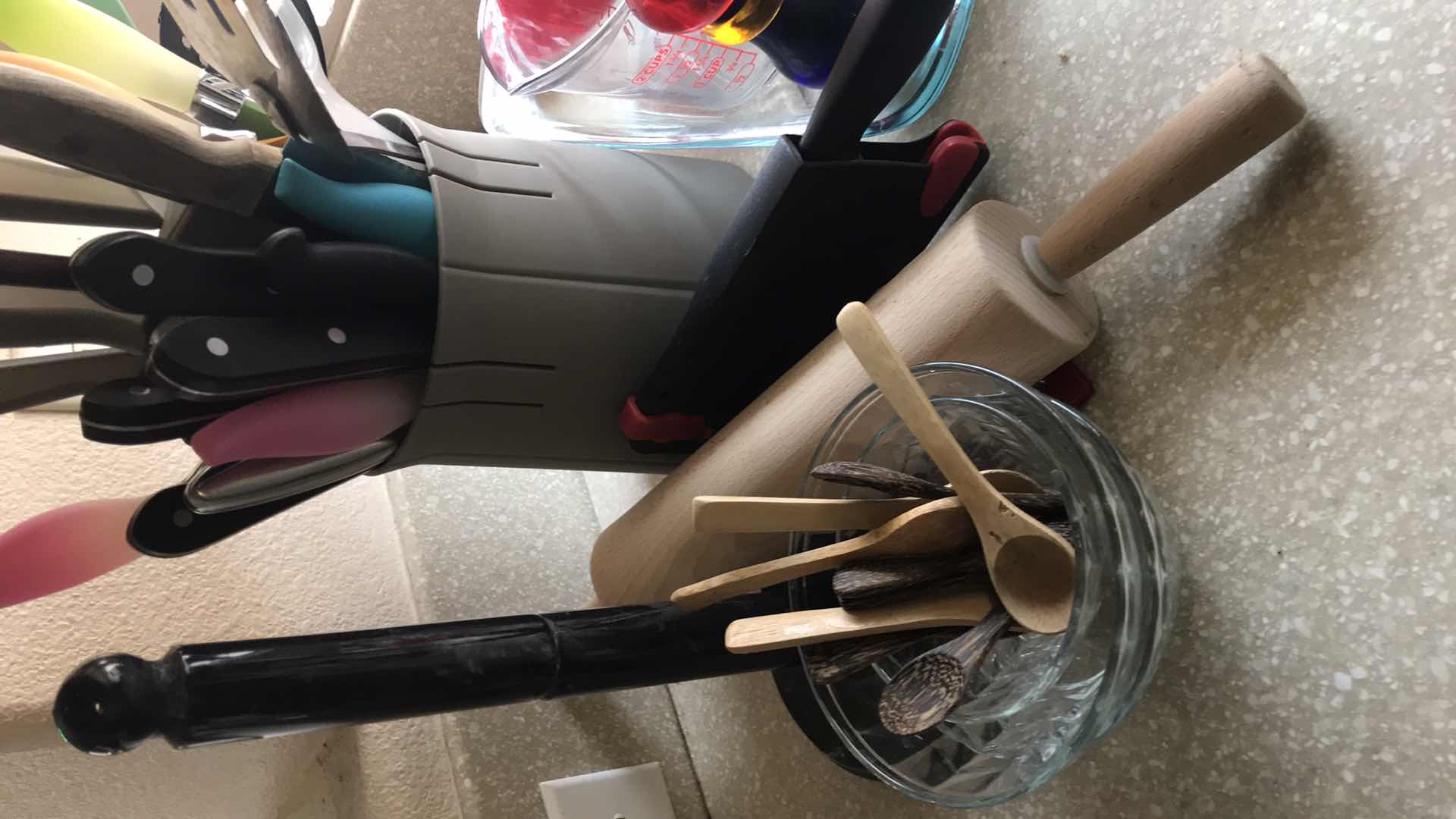 Photo 2 of COLLECTION OF KITCHEN ITEMS