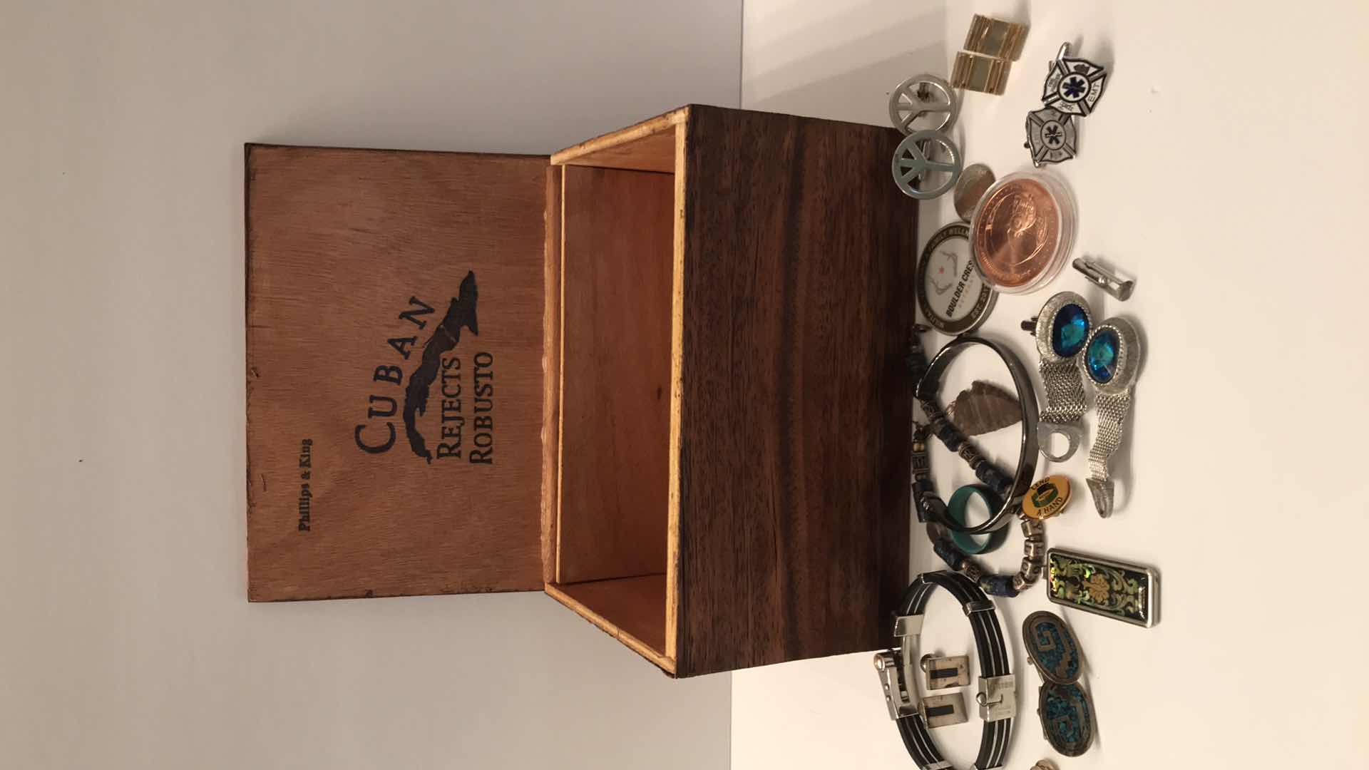 Photo 7 of MENS VALETS , CUFFLINKS, BRACELETS & MORE 