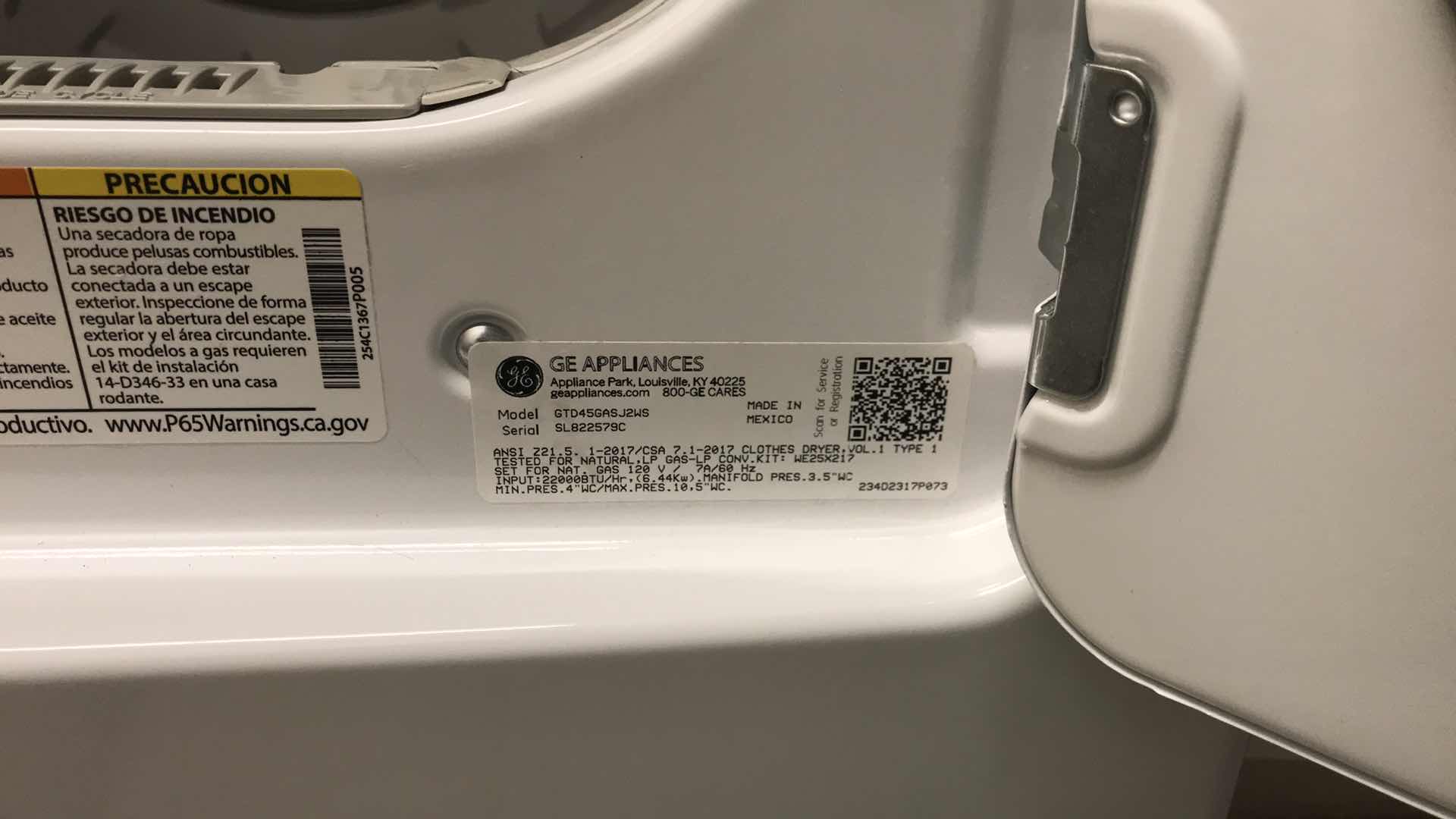 Photo 1 of GE 7.2 CU. FT. CAPACITY ALUMINIZED ALLOY DRUM GAS DRYER WITH SENSOR DRY