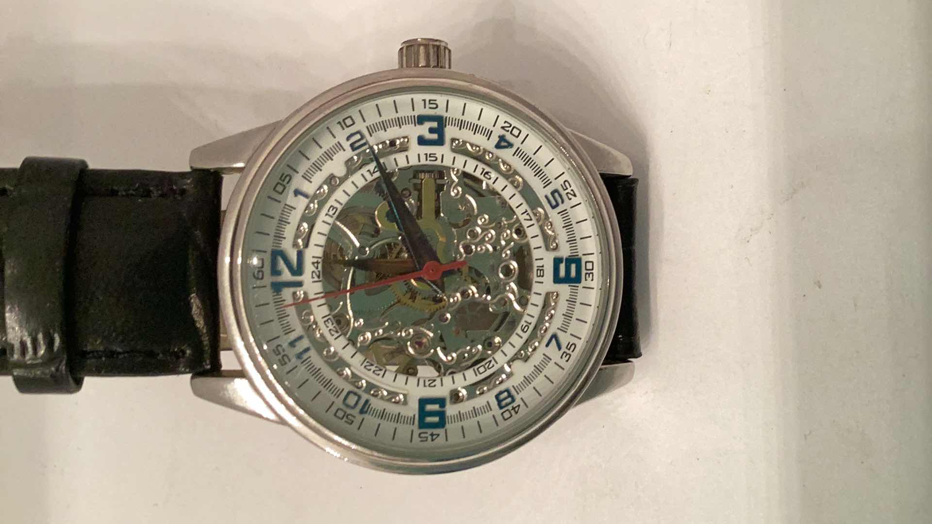 Photo 2 of AKRIBOS XXIV LEATHER BAND WATCH