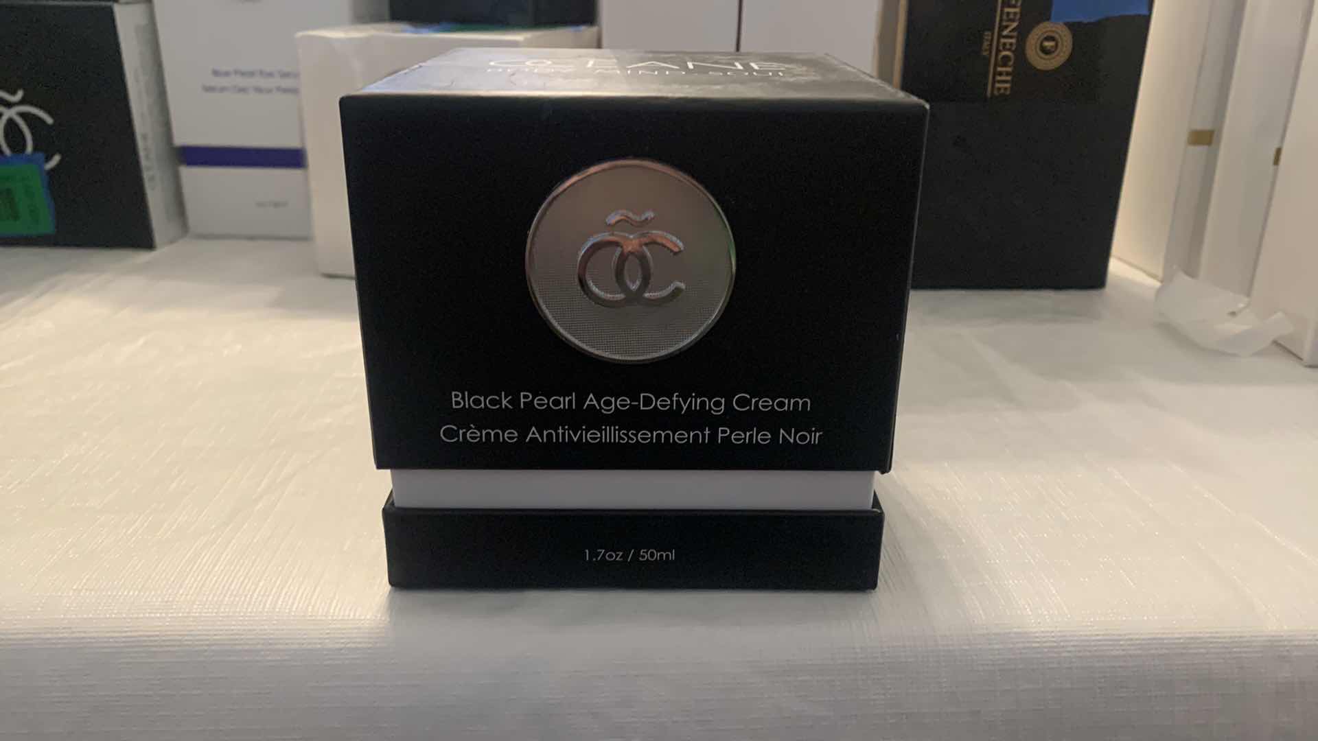 Photo 1 of OCEANE BODY MIND SOUL BLACK PEARL AGE DEFYING CREAM