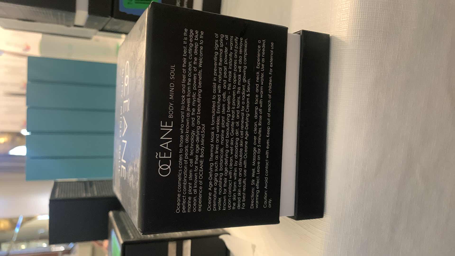 Photo 1 of OCEANE BODY MIND SOUL BLACK PEARL AGE THERMAL MASK