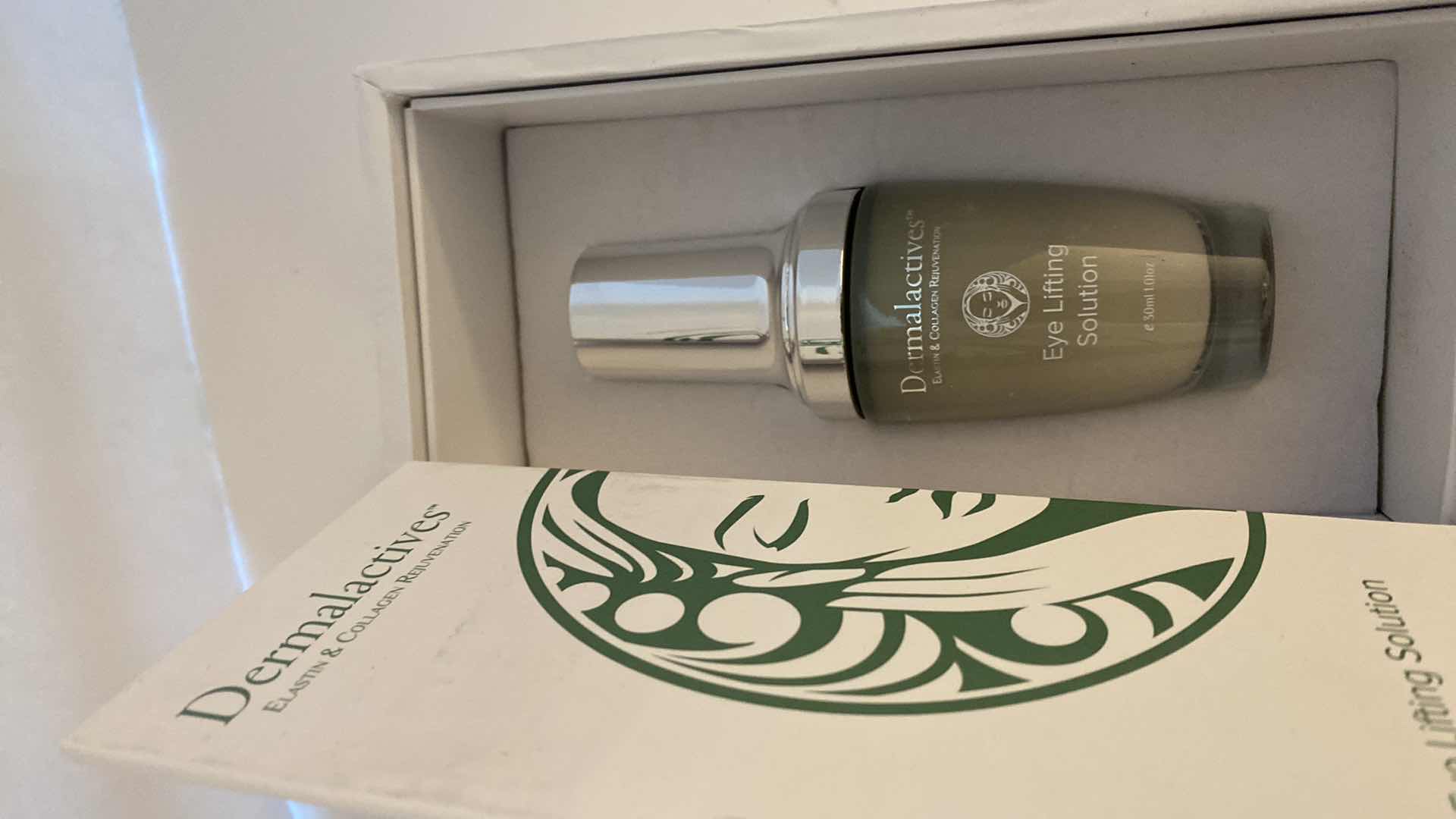 Photo 1 of DERMALACTIVES EYE LIFTING SOLUTION 1.01oz. $450