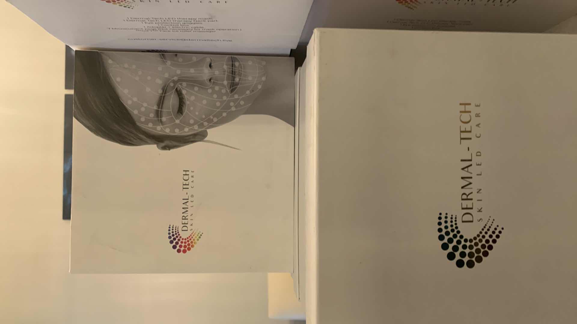 Photo 1 of DERMAL TECH SKIN LED CARE - BLACK $1,200